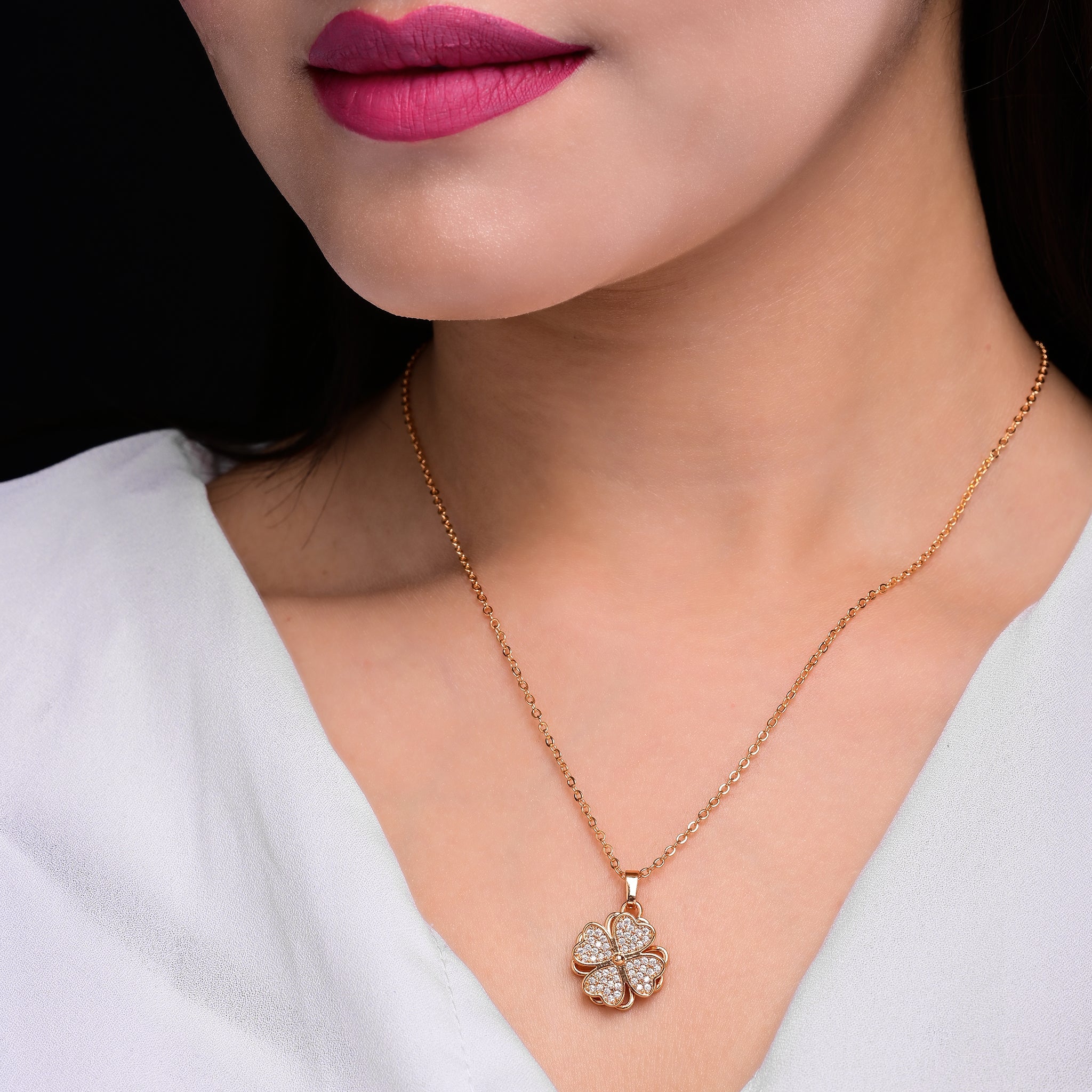 Branta Spinning Diamond Heart Pendant Necklace For Women