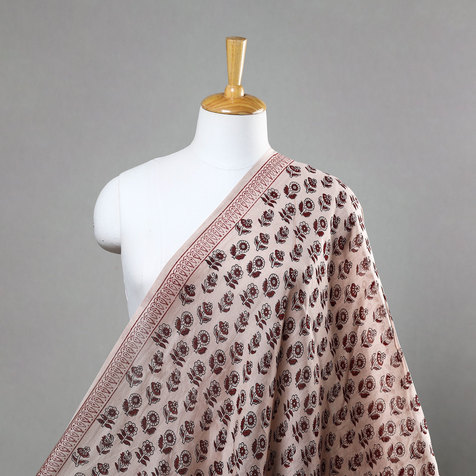 BAGH PRINTS BY UMAR FARUK KHATRI Beige - Chanderi Silk Bagh Print Fabric 02