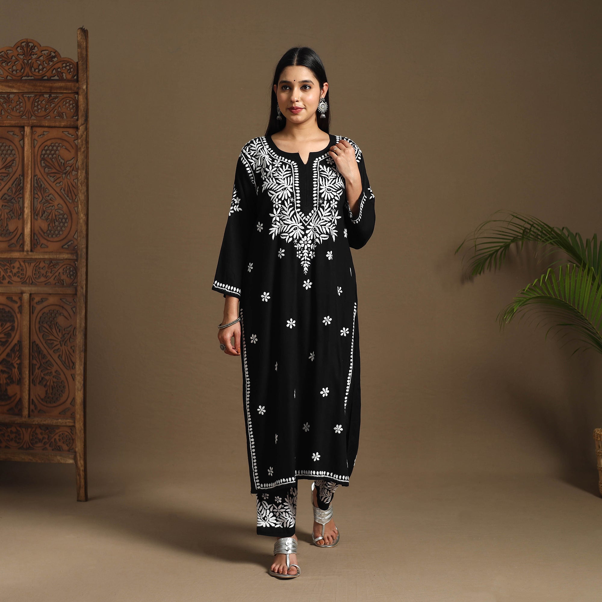 MEHARKI CHIKAN Black - Hand Embroidered Rayon Chikankari Kurta with Pant Set 03