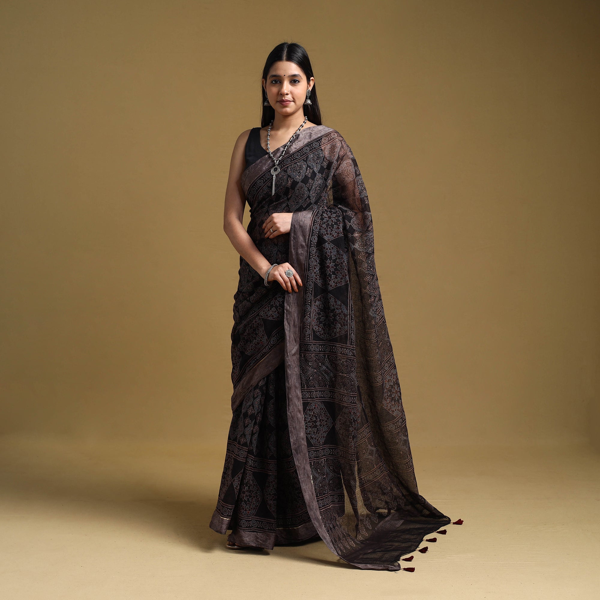 KACHCHH JI CHHAAP Black - Natural Dyed Block Print Kota Doria Cotton Ajrakh Saree 18