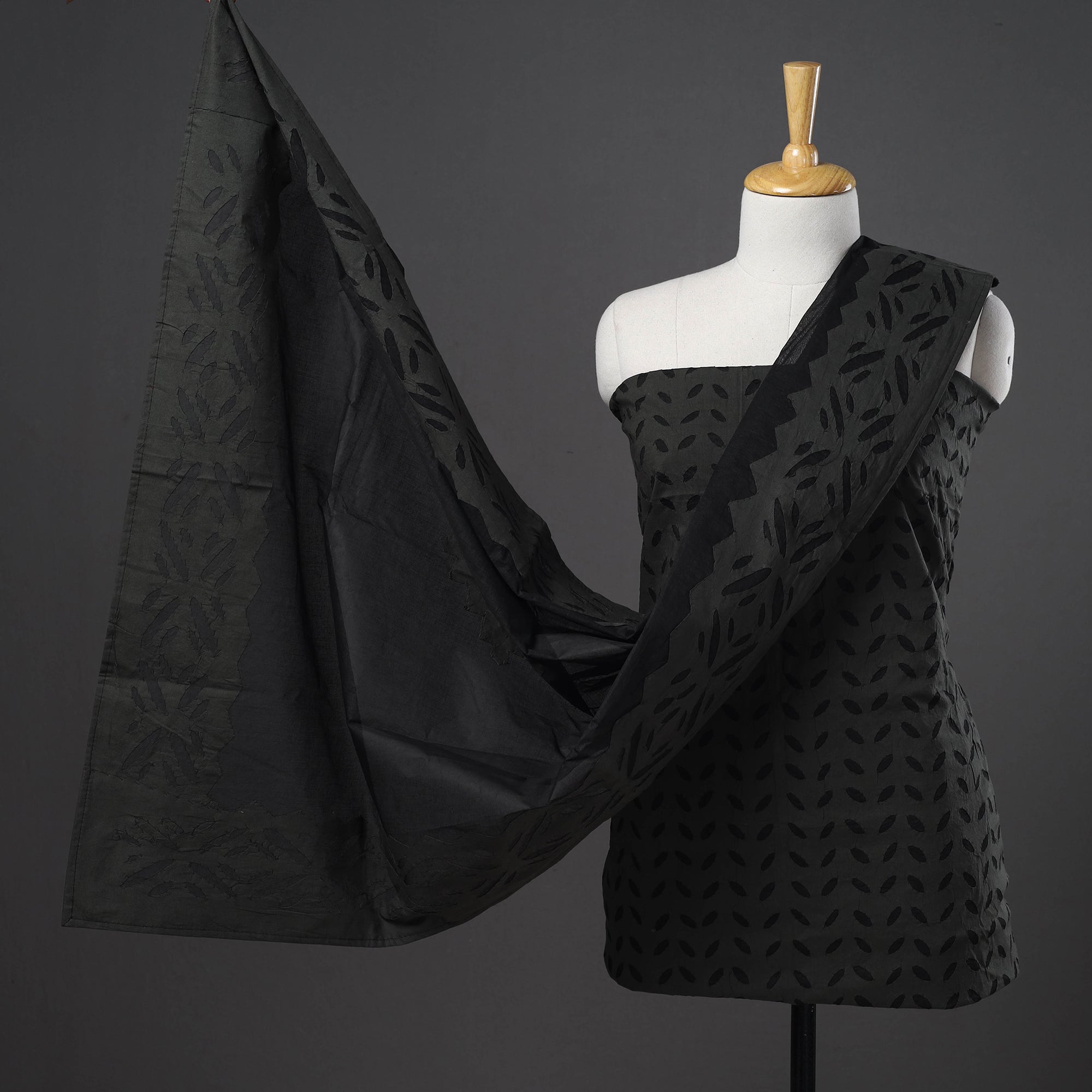 SHADES OF MARUDHARA Black - 3pc Cut Work Cotton Barmer Applique Dress Material 02