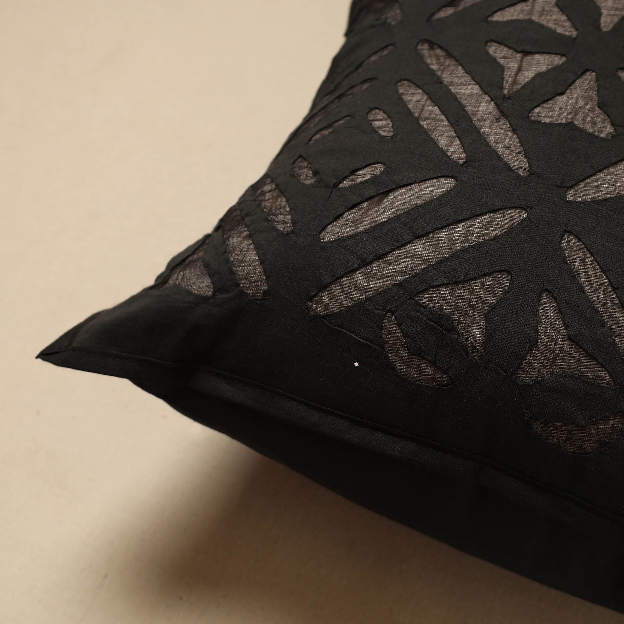 SHADES OF MARUDHARA Black - Cut Work Cotton Applique Cushion Cover (16 x 16 in) 05 - view 2