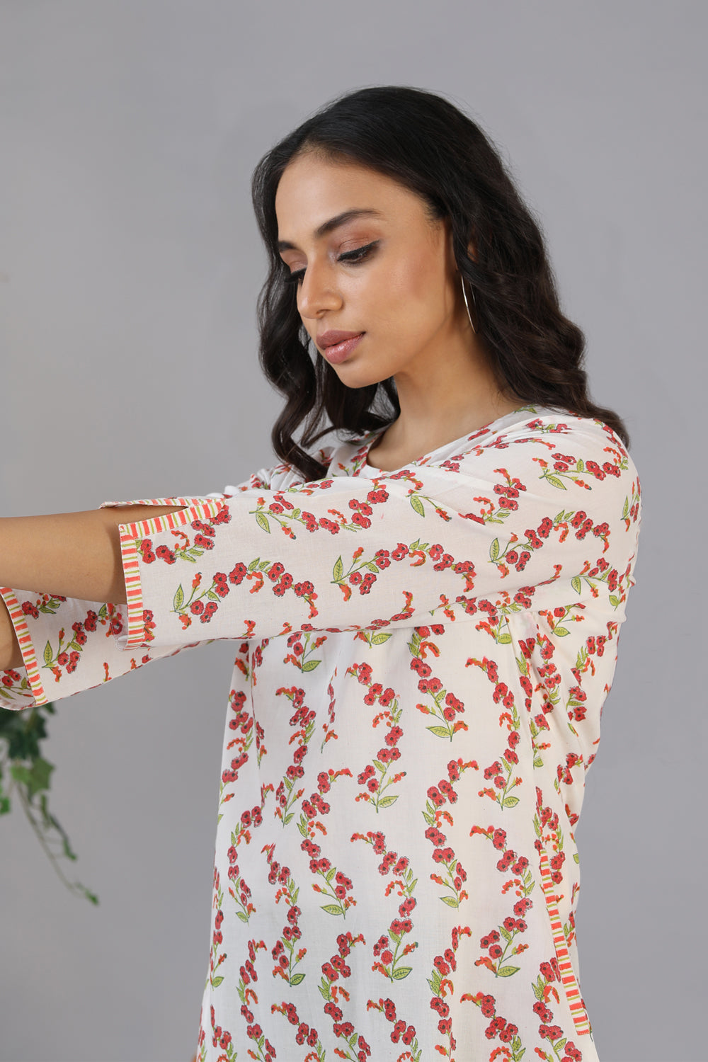 Kalanjali Ethnics Hand block printed kurti – Women's, White - view 6