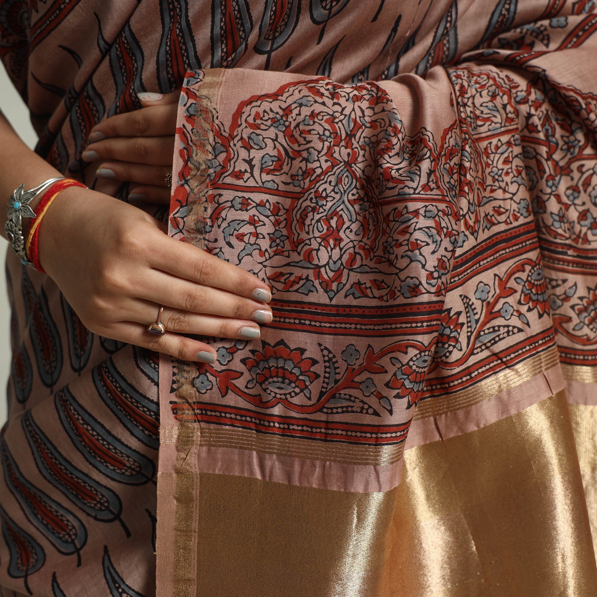 AJRAKH BY JABBAR KHATRI Brown - Chanderi Silk Block Printed Ajrakh Saree 03 - view 4