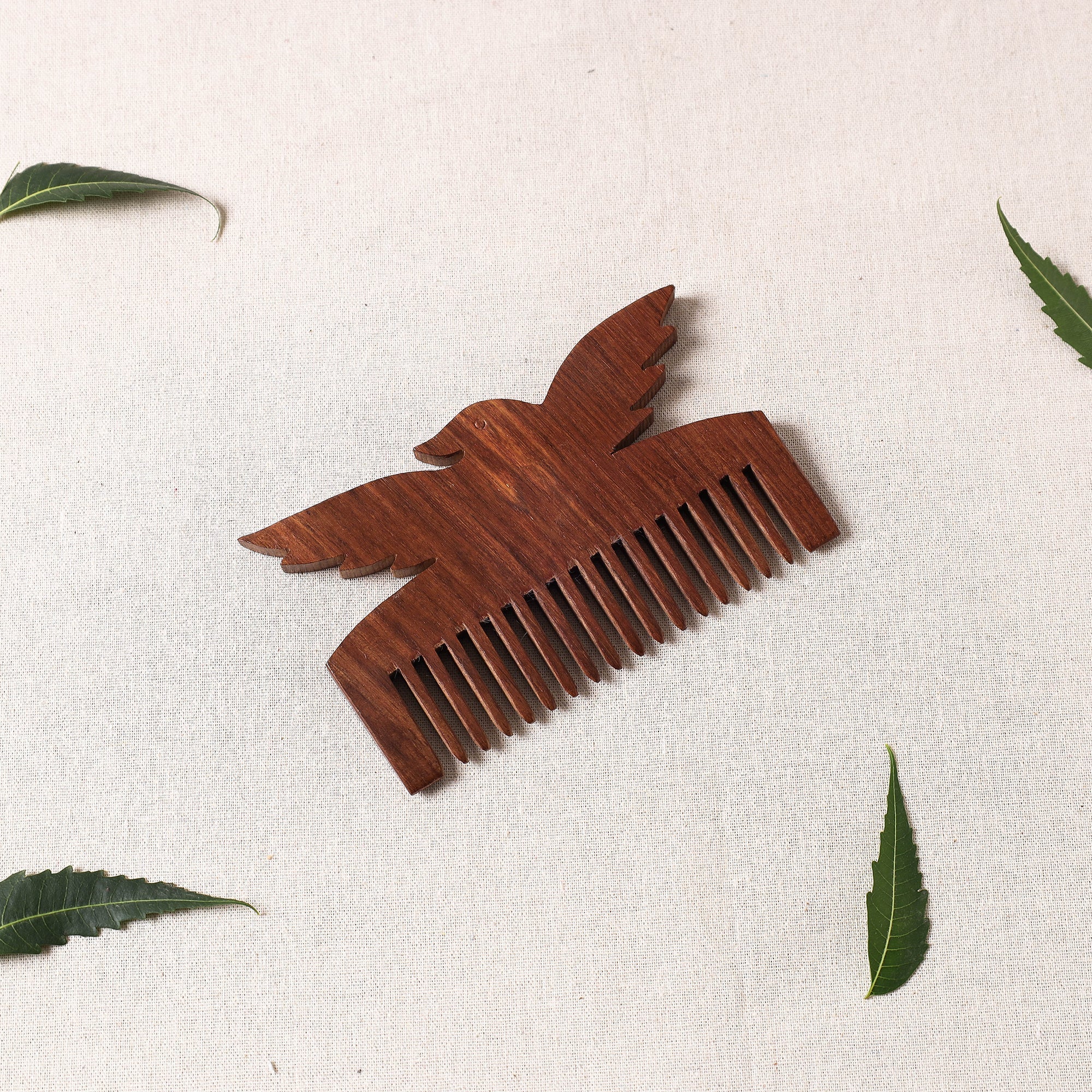 ITOKRI CRAFTS INITIATIVE Bijnor Hand Carved Sheesham Wood Comb (Medium)