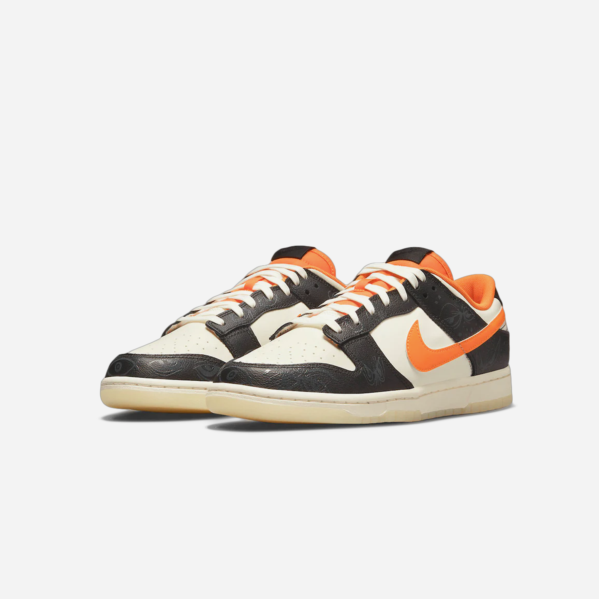 Nike Dunk Low Halloween PRM 2021 - view 2