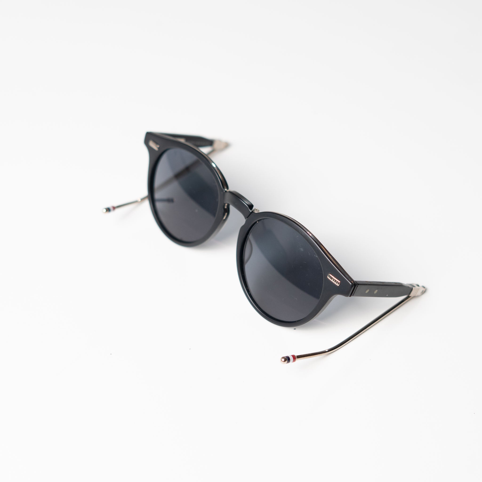THOM BROWNE Foldable Sunglasses - view 2