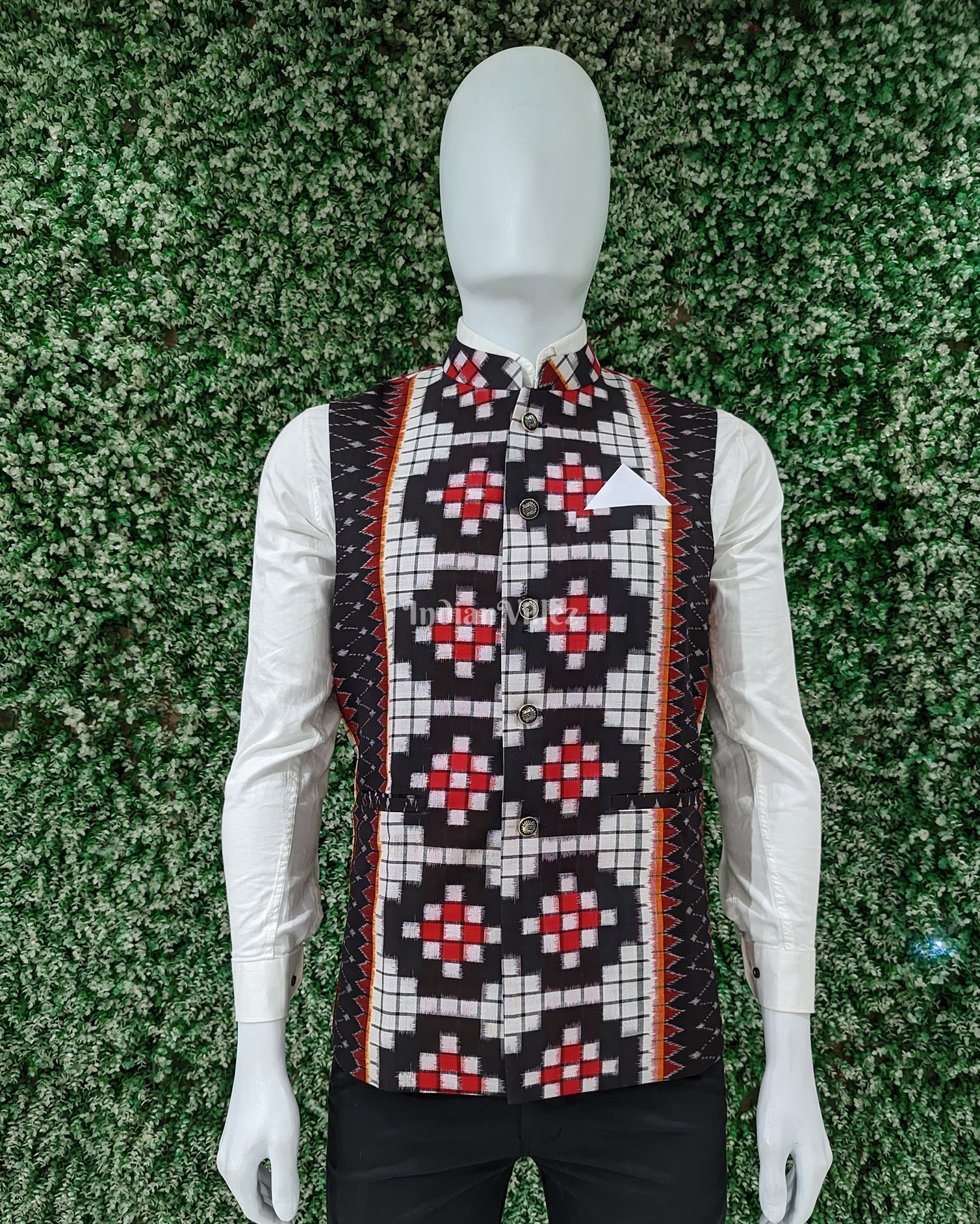 IndianVillèz Black White Pasapali Odisha Ikat Cotton Half Bandi Jacket for Men
