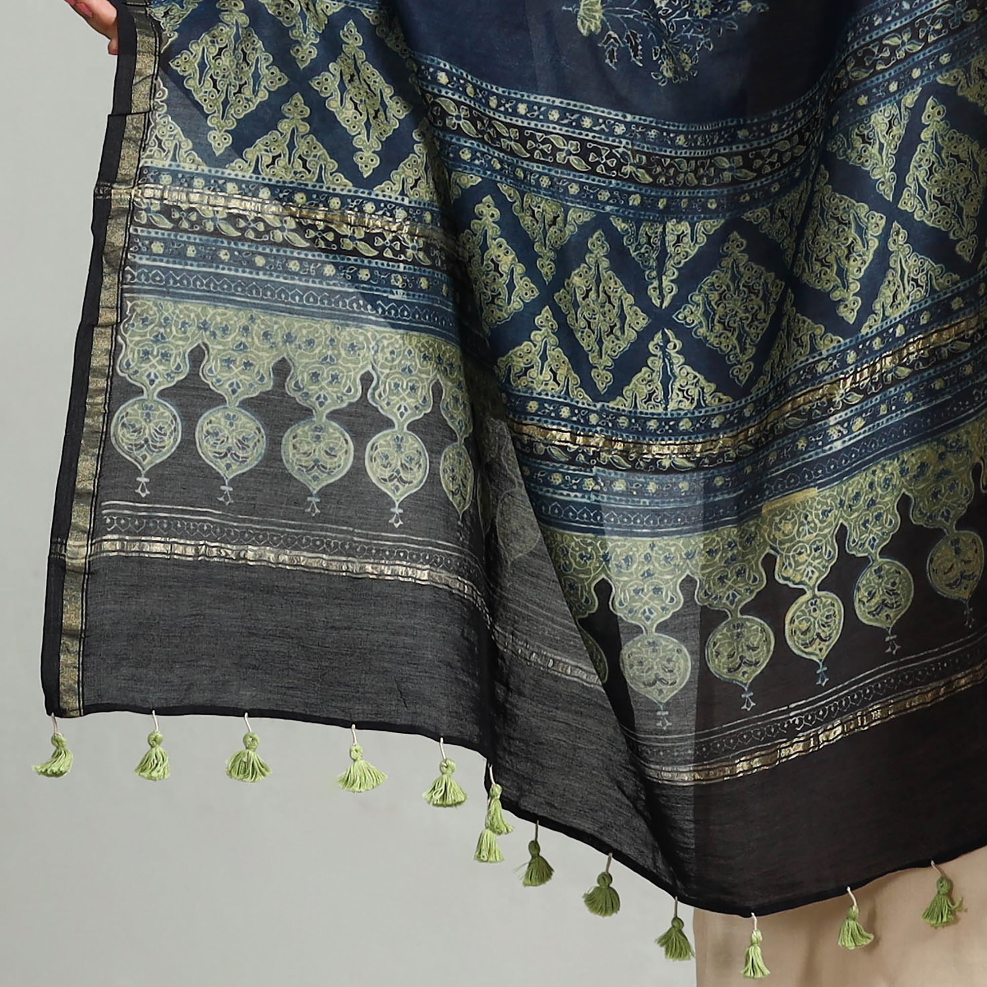 AJRAKH BY SUFIYAN ISMAIL KHATRI Blue - Block Printed Chanderi Silk Handloom Ajrakh Dupatta 09 - view 3