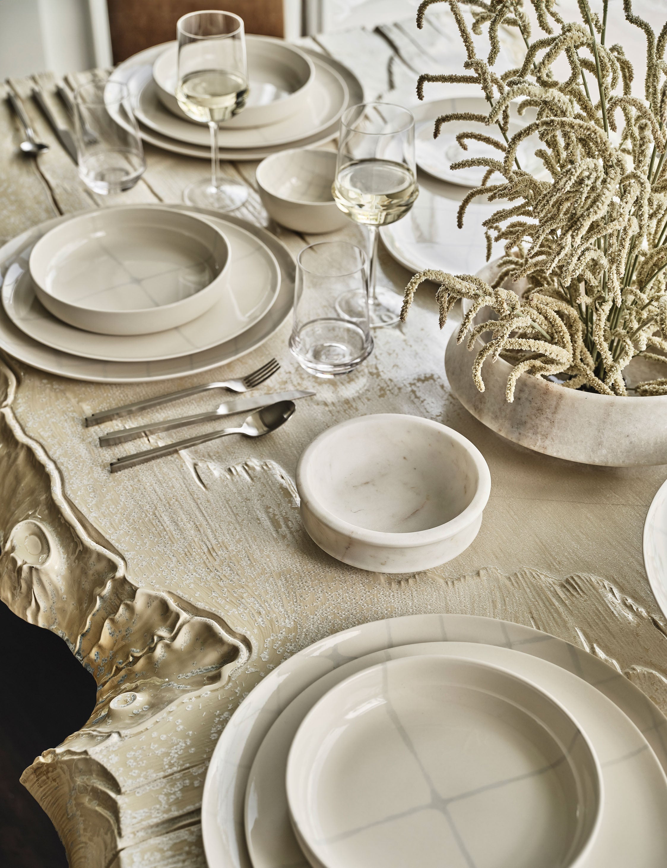 Lulu and Georgia Dune Glassware by Kelly Wearstler x Serax - view 20