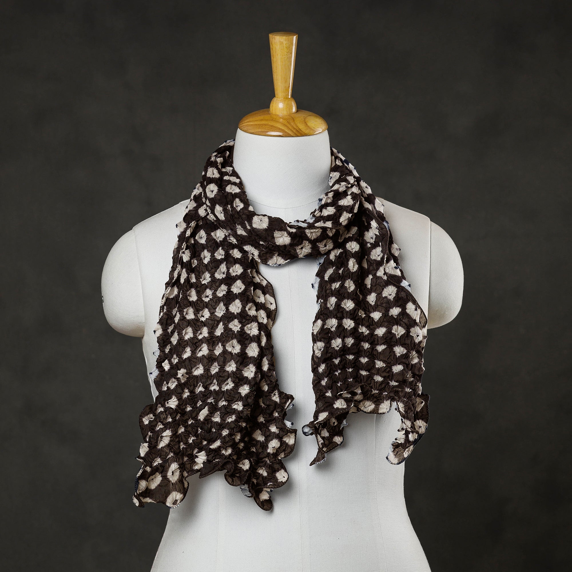 KACHCHH JI CHHAAP Black - Kutch Bandhani Tie-Dye Cotton Stole