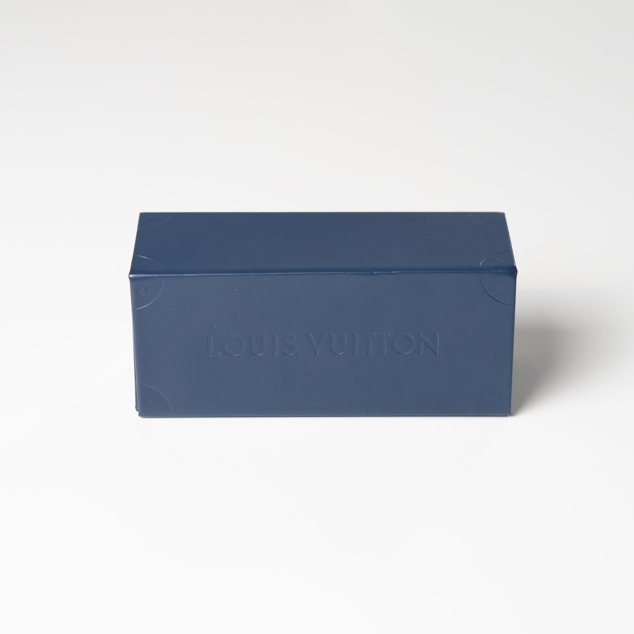Louis Vuitton Escape Square Sunglasses - view 8