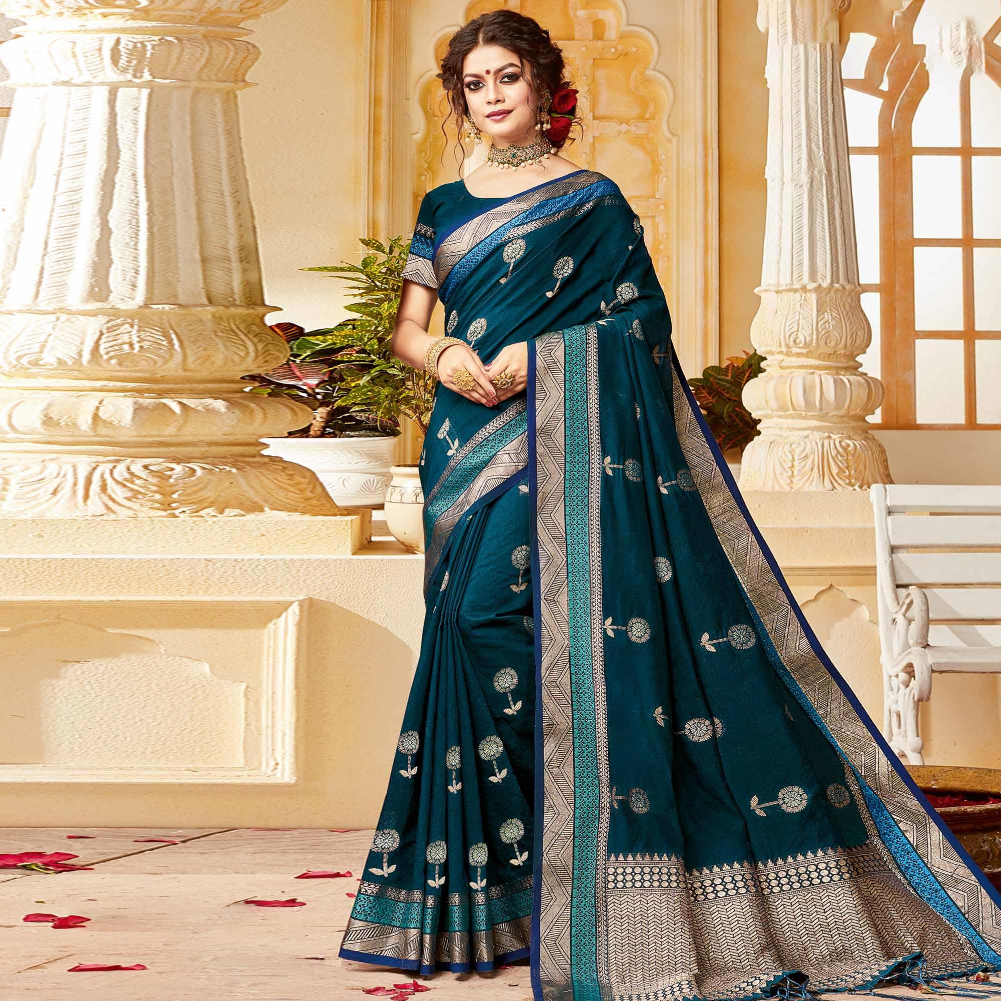 Peachmode Imposing Dark Green Colored Festive Wear Woven Cotton Handloom Saree