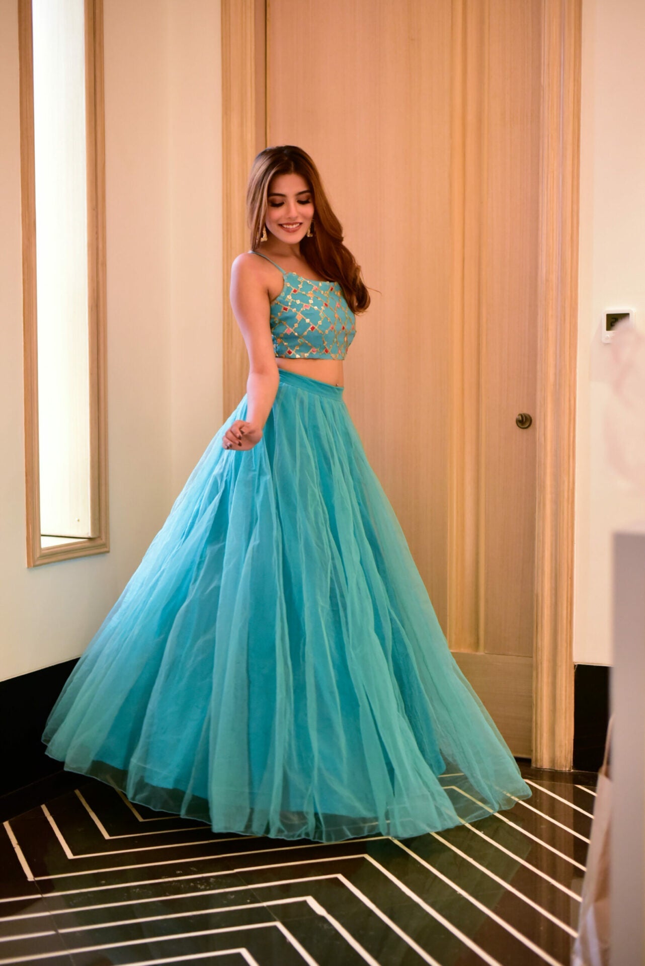 Idaho-o Lilly blue croptop skirt set - view 3