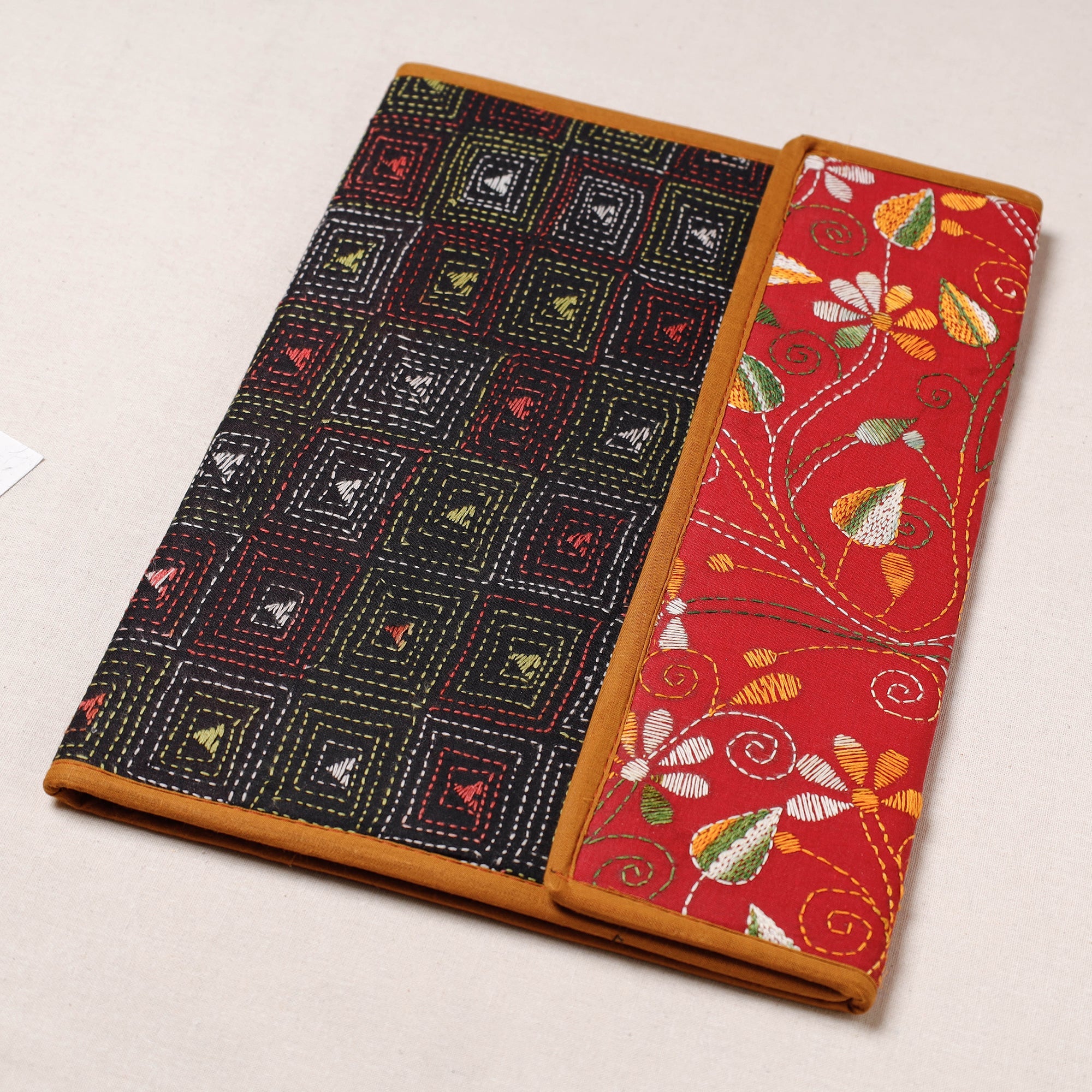ASALKAAR Bengal Kantha Work Handcrafted File Folder - view 2