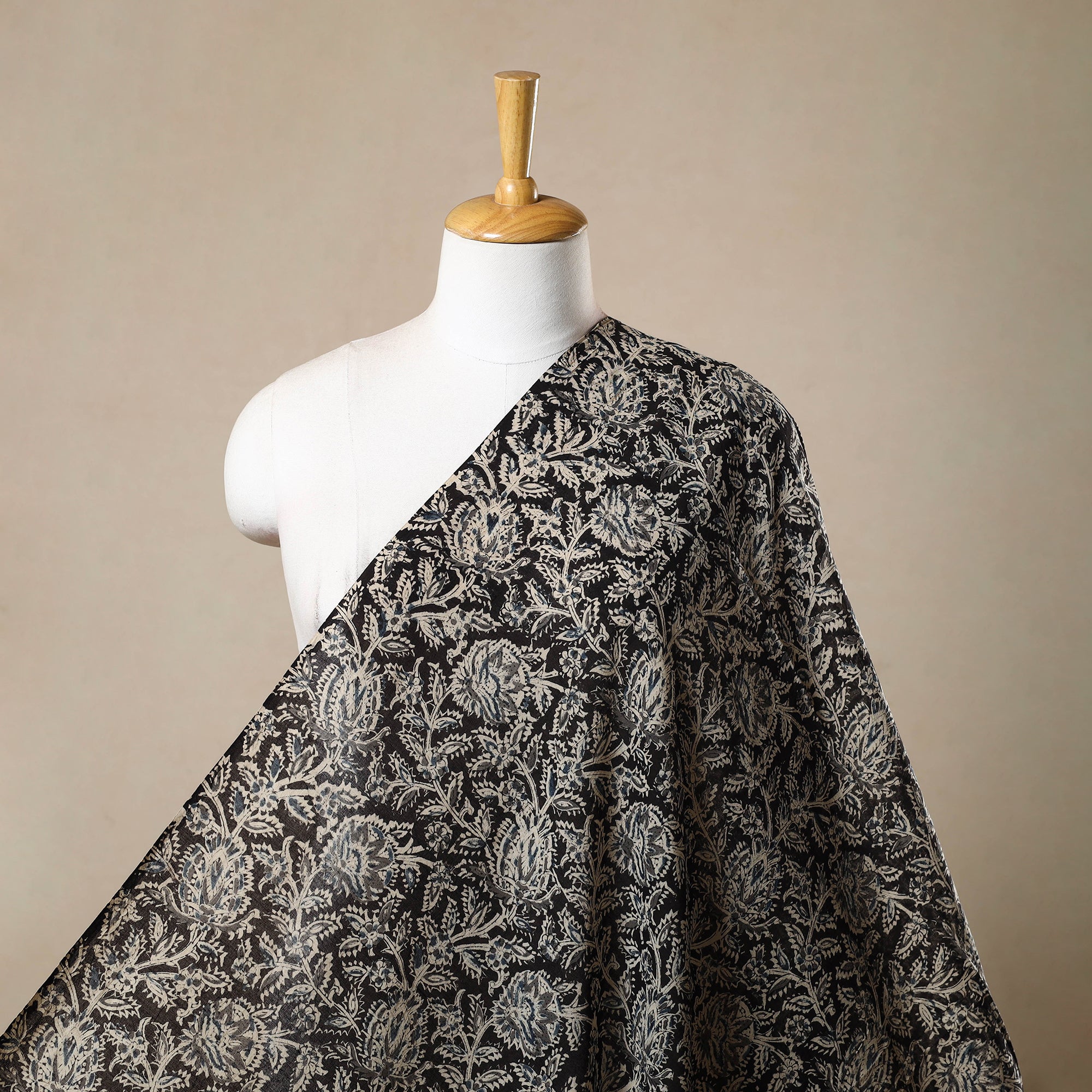 VENKATA BHANU KALAMKARI PEDANA Black - Pedana Hand Block Print Mul Cotton Kalamkari Fabric 17