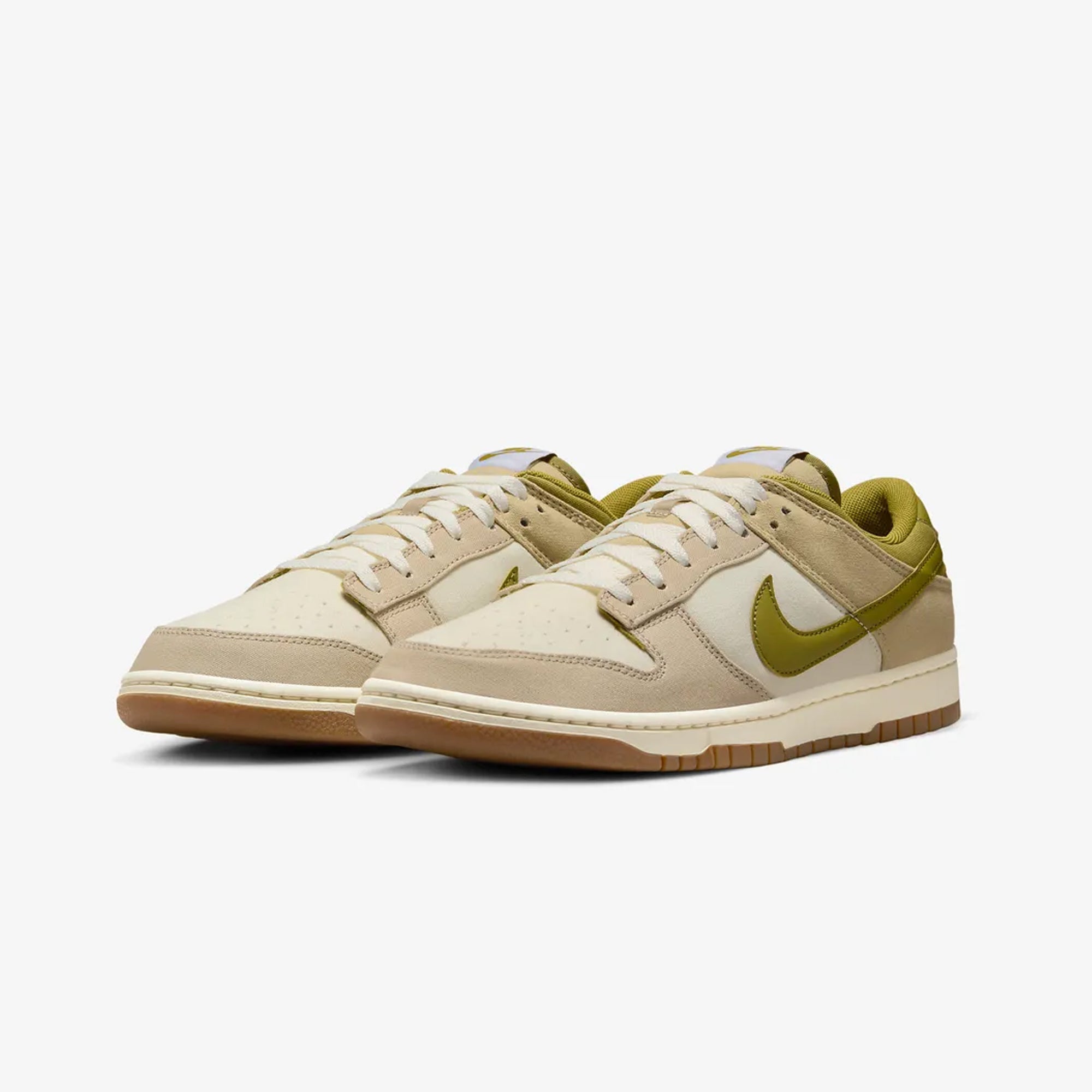 Nike | DUNK LOW { SAIL/PACIFIC MOSS-CREAM II-LIMESTONE - view 2