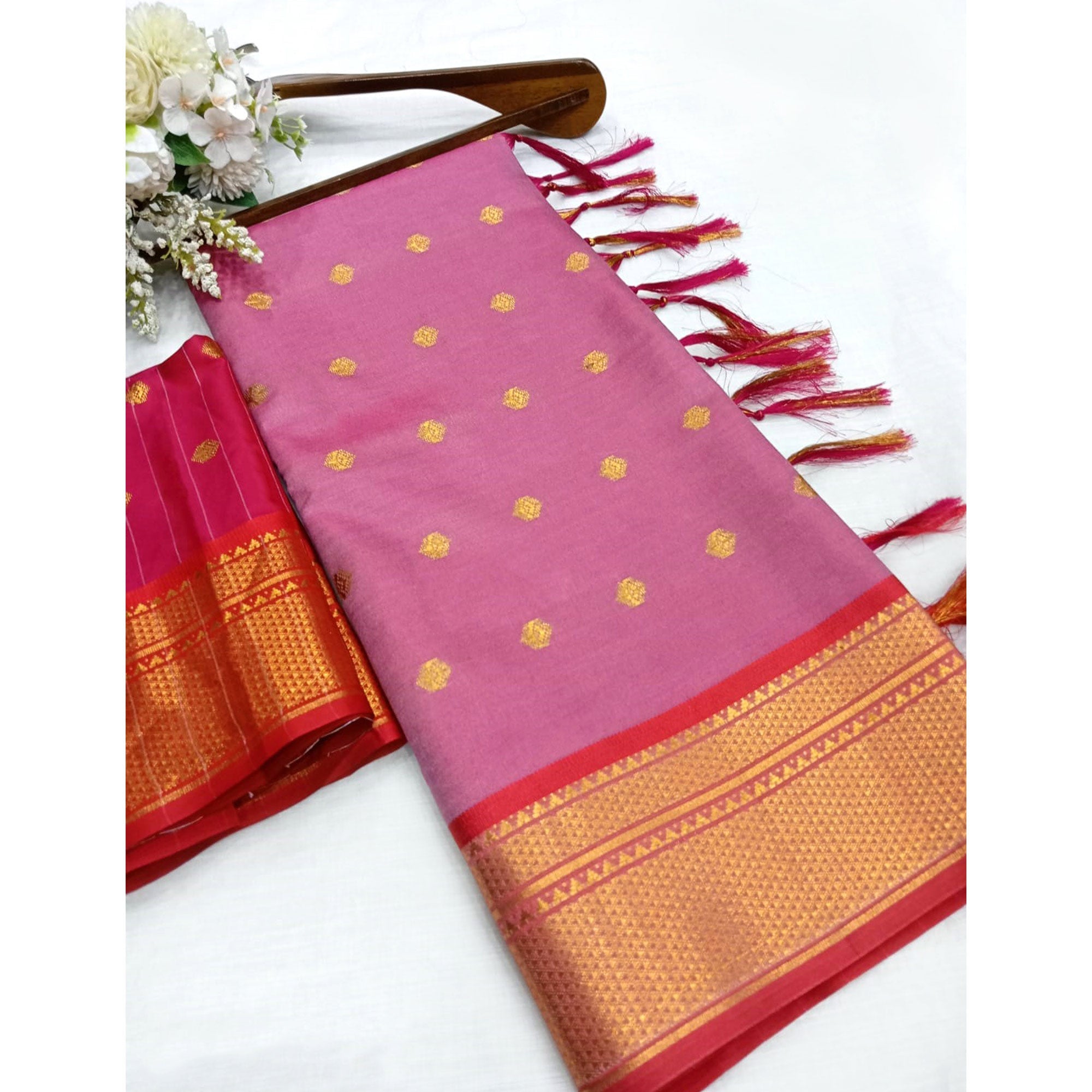 Peachmode Pink Zari Woven Lichi Art Silk Saree With Tassels - view 5