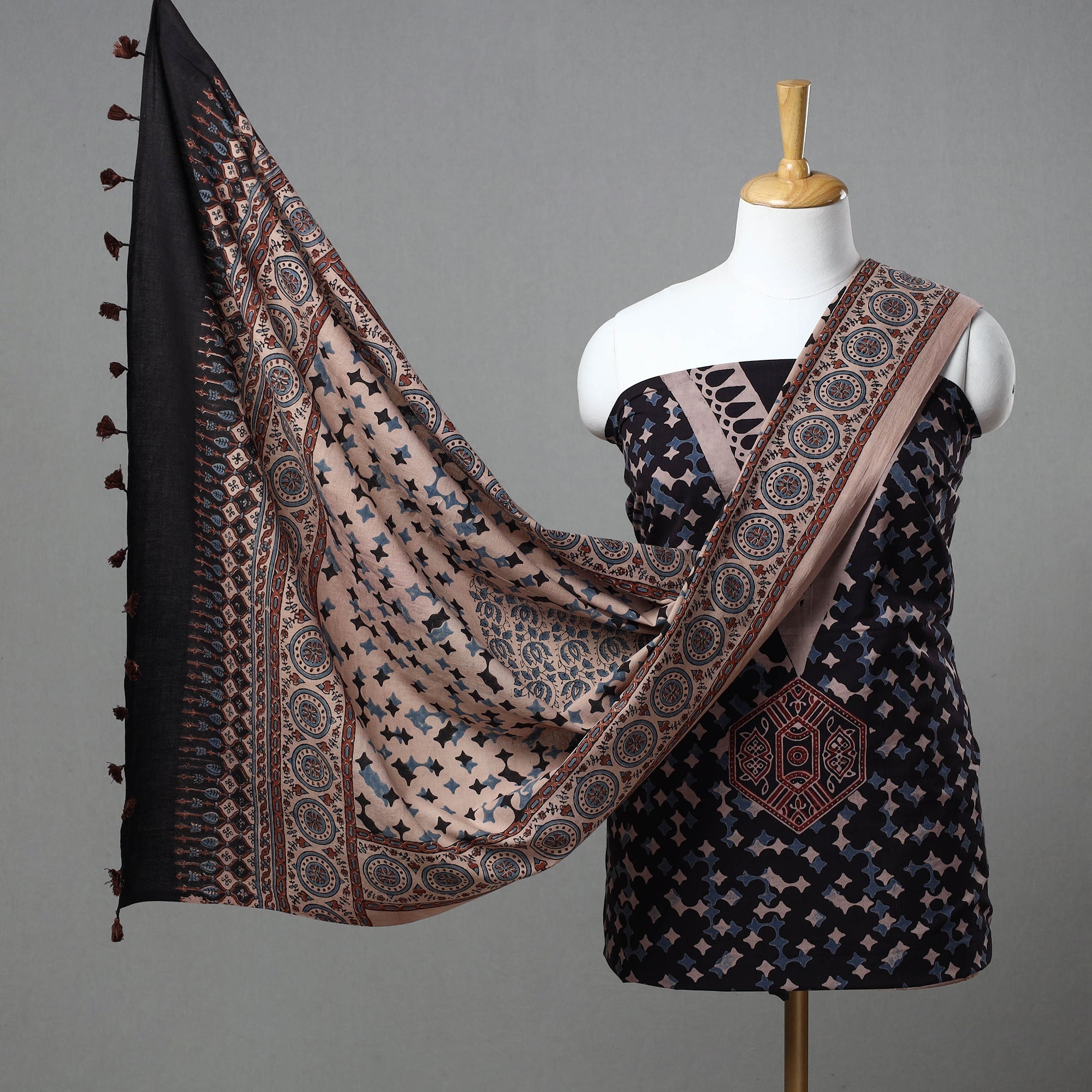 AJRAKH BY JABBAR KHATRI Black - Kutch Block Print Cotton 3pc Ajrakh Dress Material 03