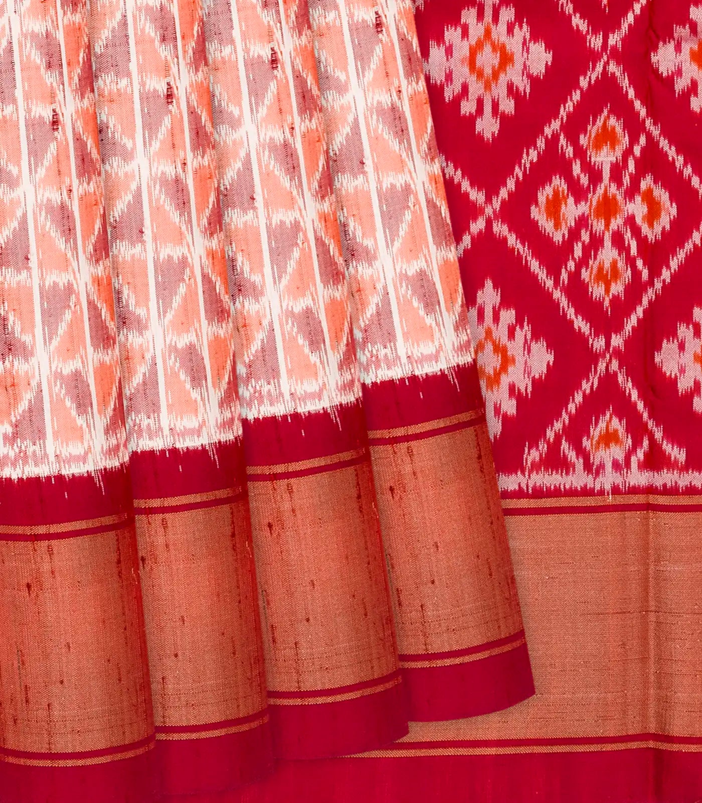 RmKV Peach Handloom Pochampally Ikat Saree With Diamond Motifs-Peach