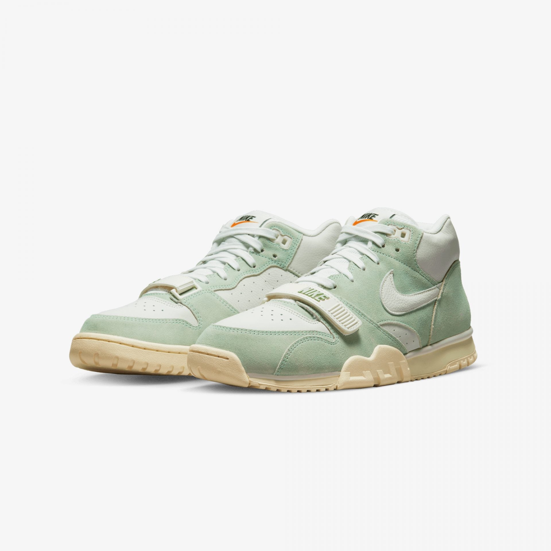 Nike | AIR TRAINER 1 { ENAMEL GREEN