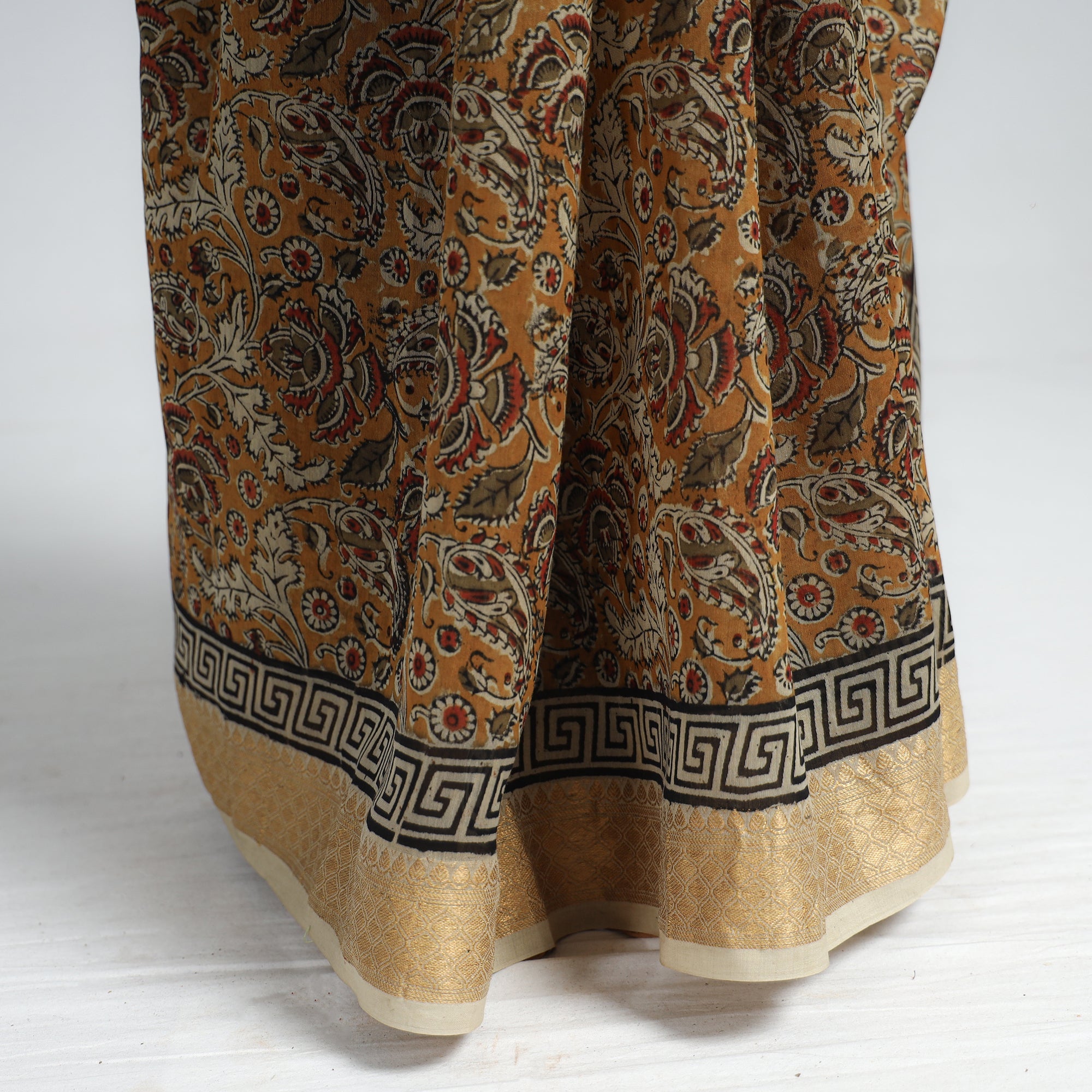 VENKATA BHANU KALAMKARI PEDANA Brown - Original Pedana Kalamkari Block Print Silk Saree - view 5