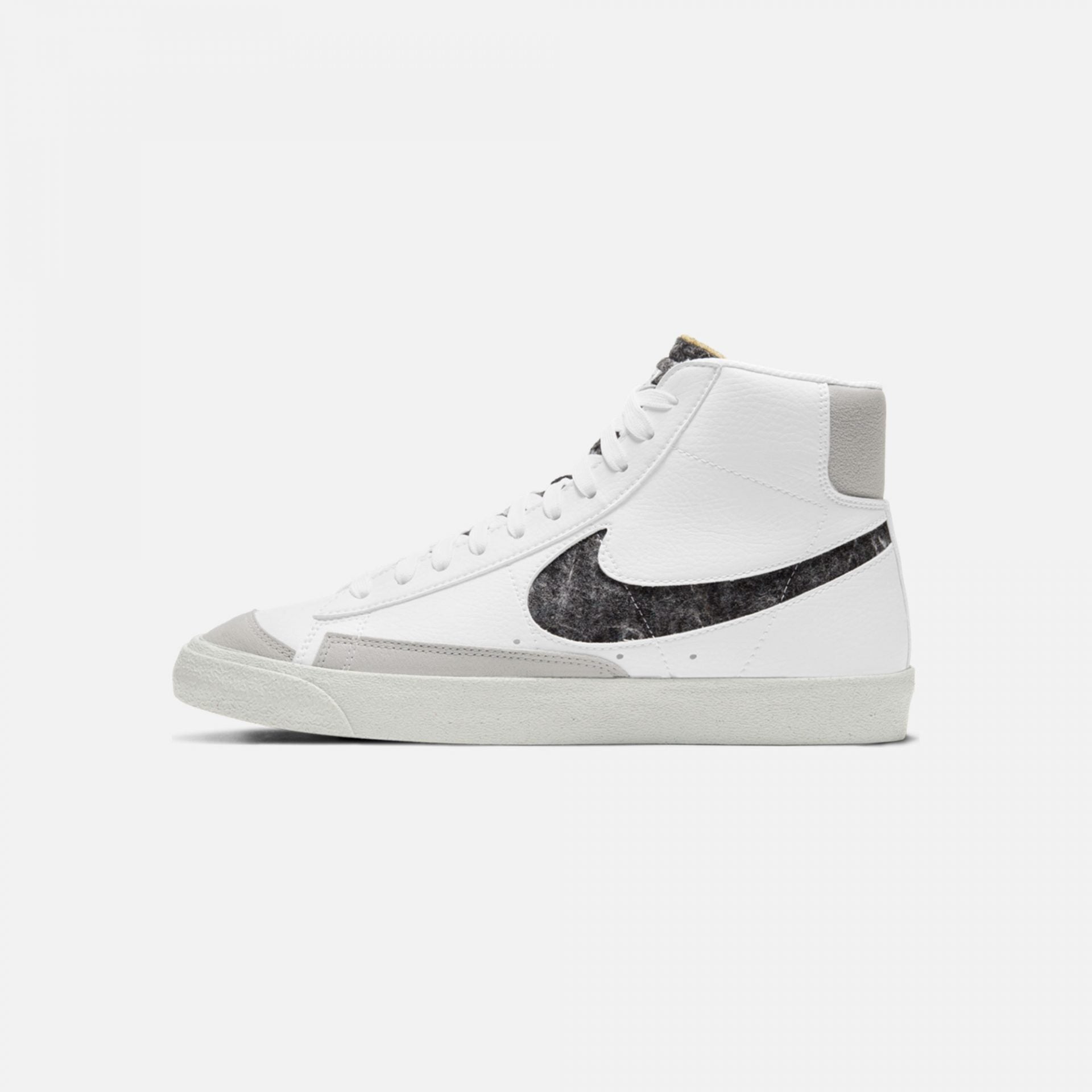 Nike | BLAZER MID'77 VINTAGE - view 4