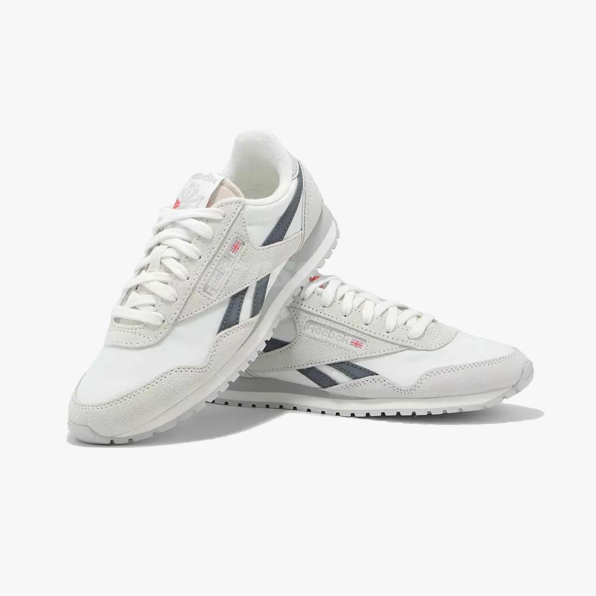 Reebok | CLASSIC AZ { WHITE - view 2