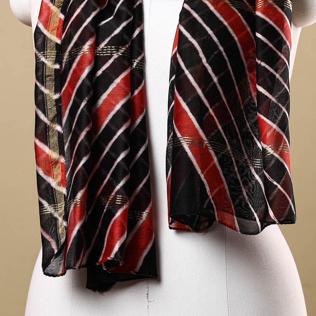 LEHARIYA BY BADSHAH MIYAN Black - Leheriya Tie-Dye Chanderi Silk Handloom Stole with Zari Border 50 - view 3