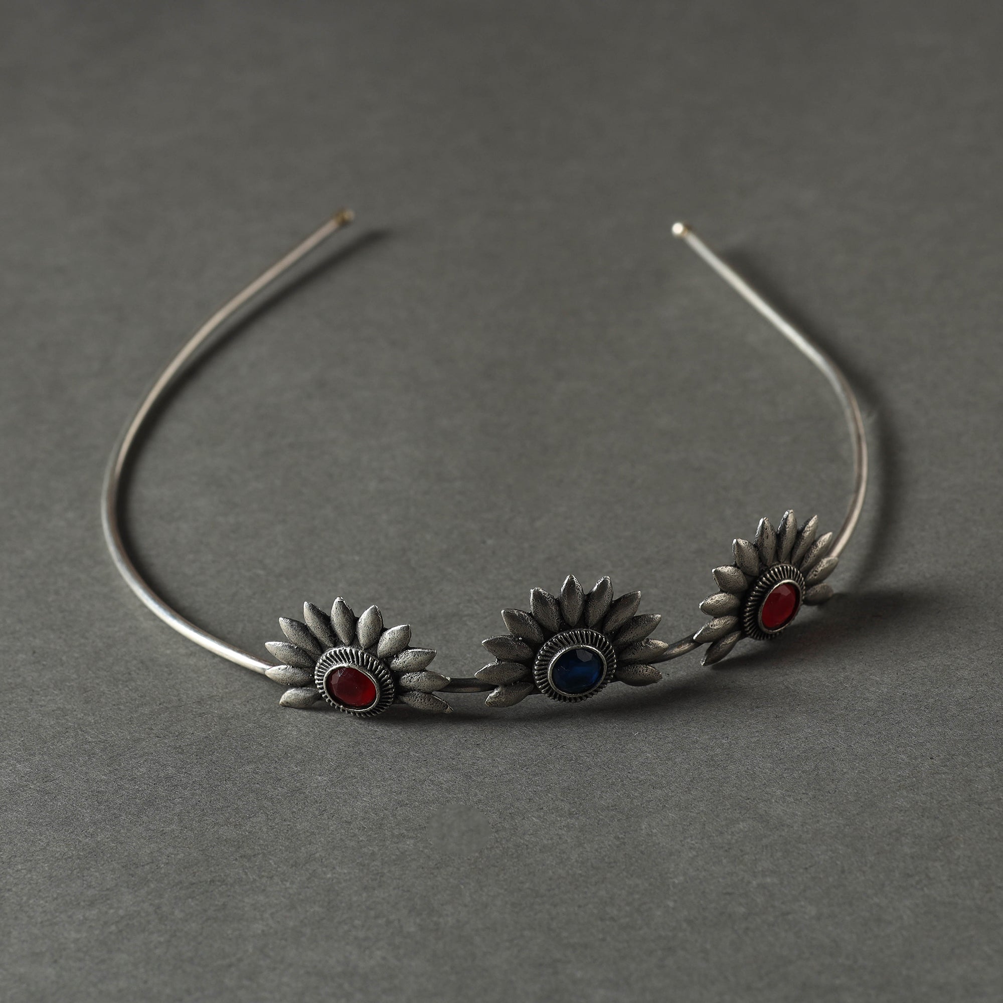 WHITE RIVER STORIES Antique Silver Finish Oxidised Brass Base Stone Work Hair Band - view 2