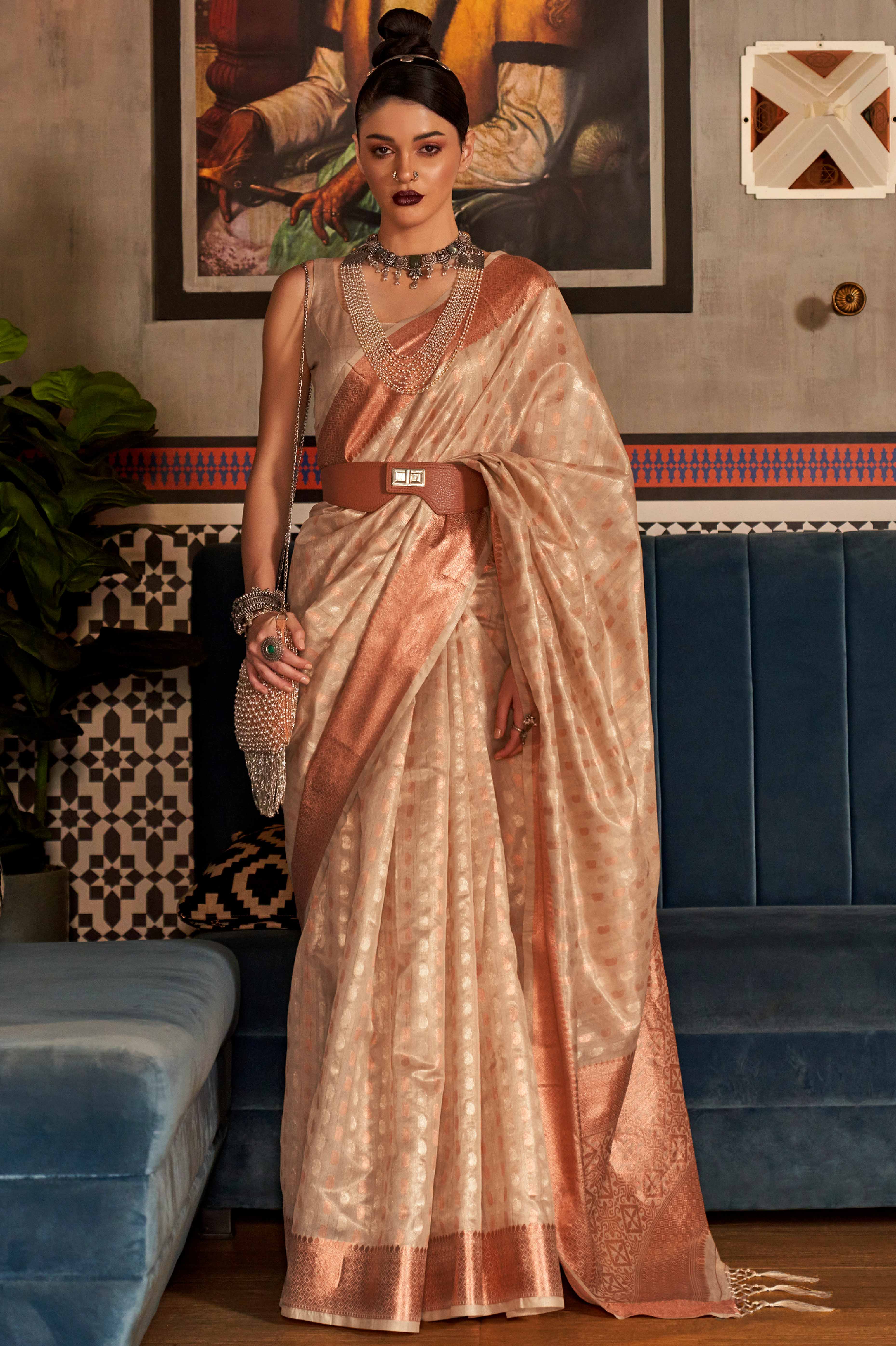 Peachmode Cream Handloom Zari Woven Tissue Saree