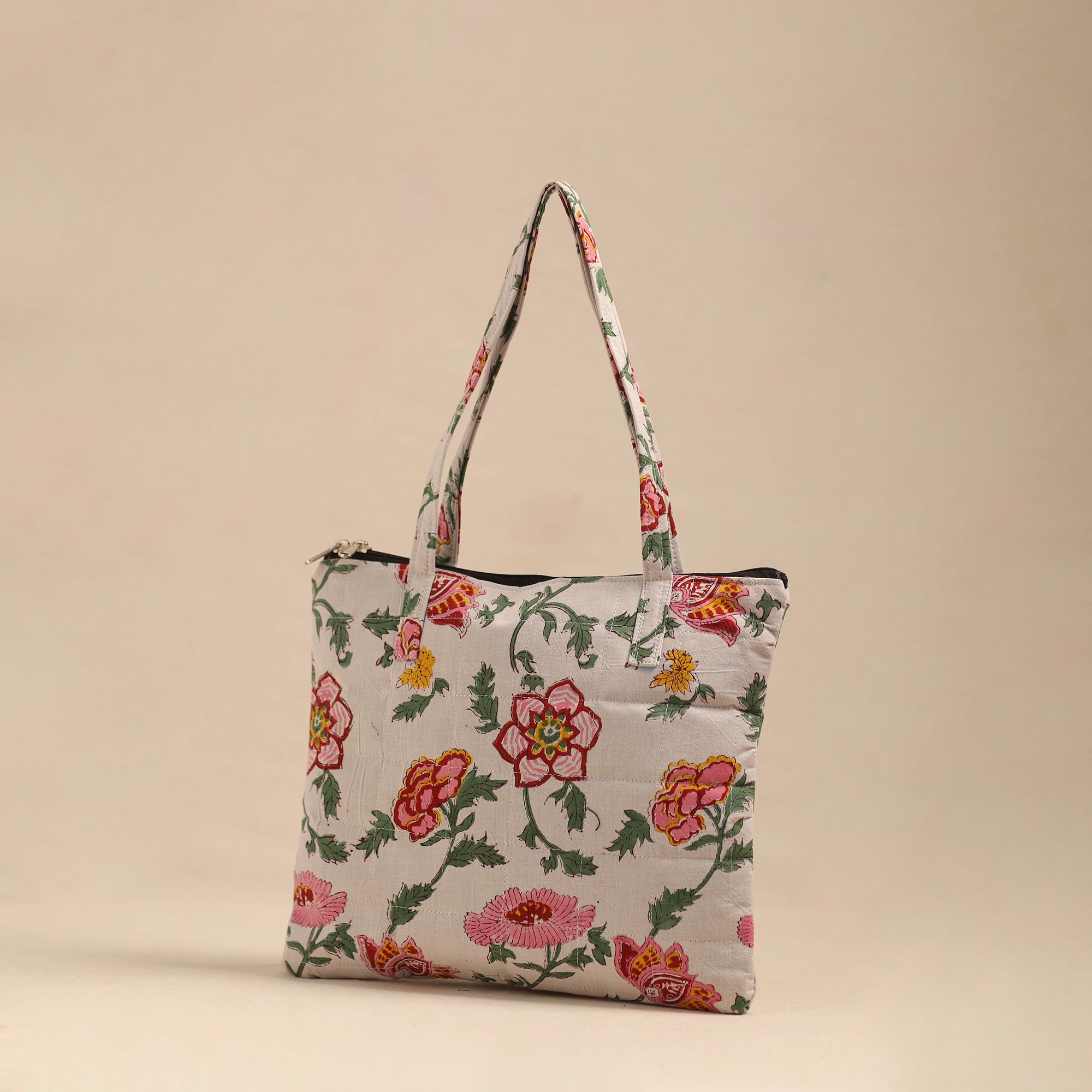 NOORI BAZAR Handmade Quilted Cotton Hand Bag 04 - view 2