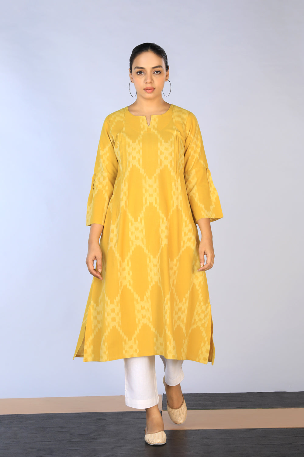 Kalanjali Ethnics Handwoven cotton Pochampally Ikat Kurti