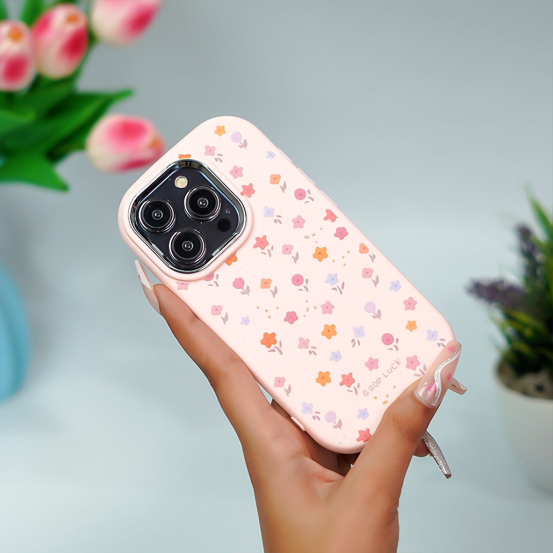 Peeperly Pastel Floral Good Luck Case – No Color