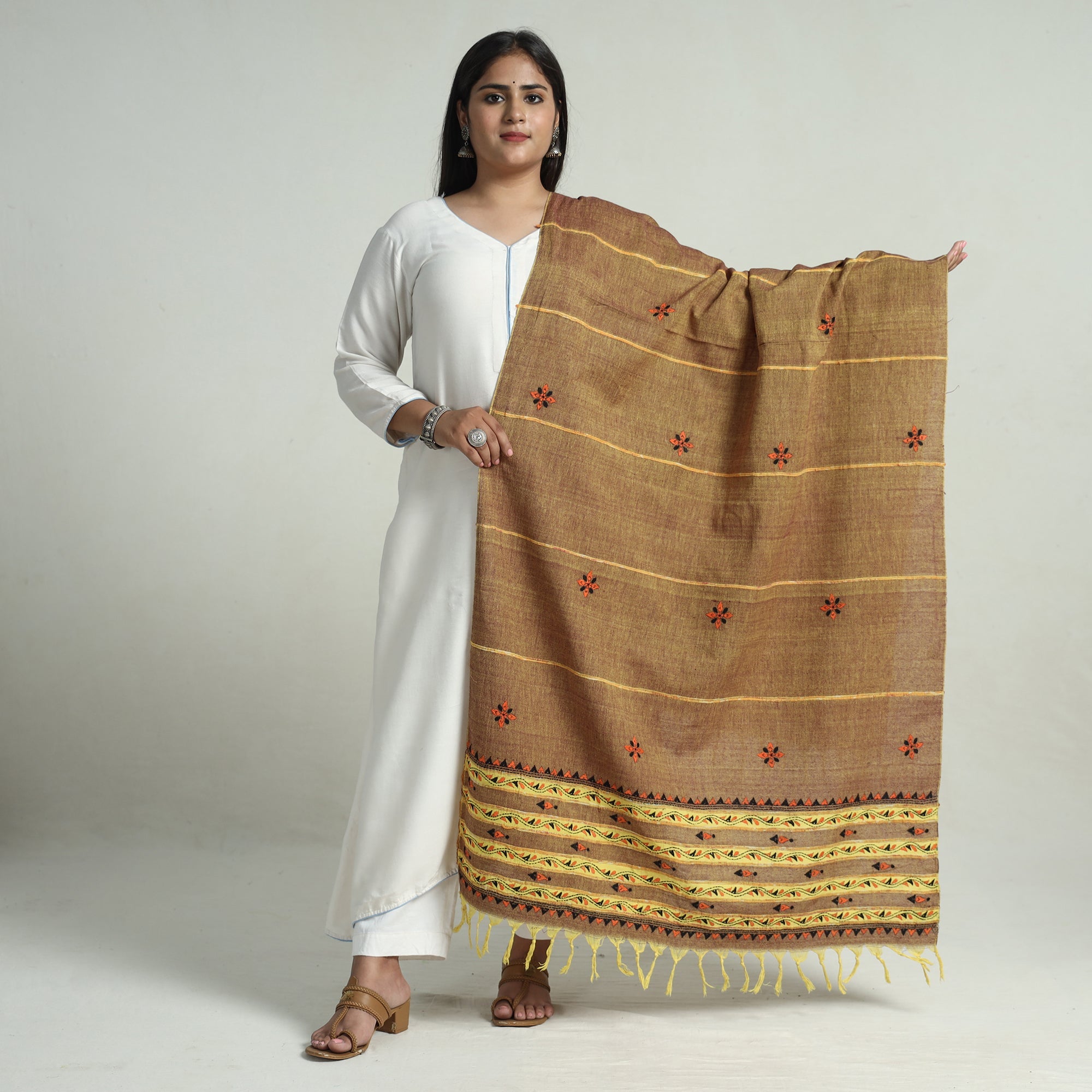 ASALKAAR Brown - Bengal Kantha Embroidery Khes Handwoven Cotton Dupatta with Tassels 139