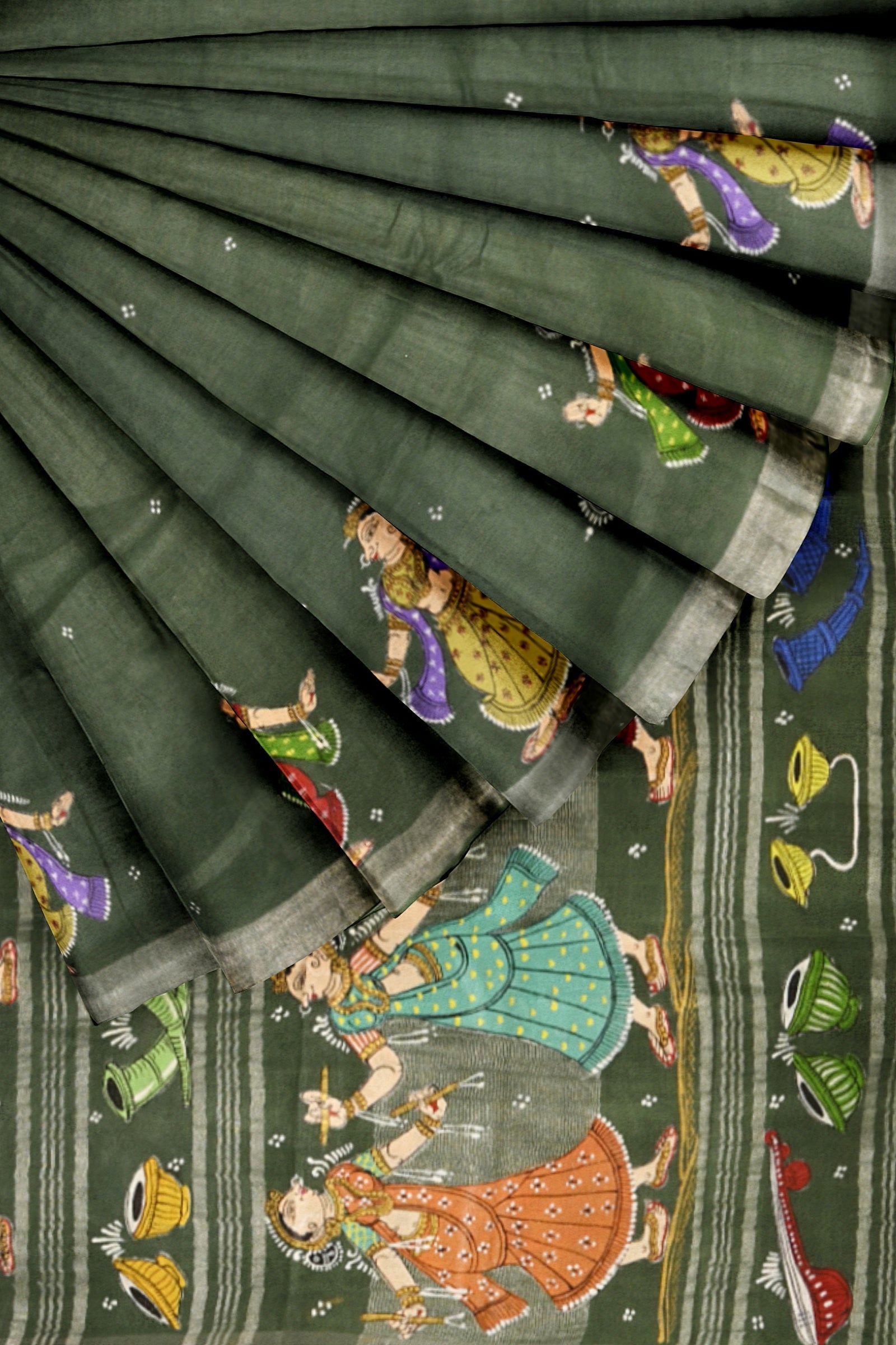IndianVillèz Green Nartaki Theme Hand-Painted Pattachitra Saree(PRE ORDER) - view 4