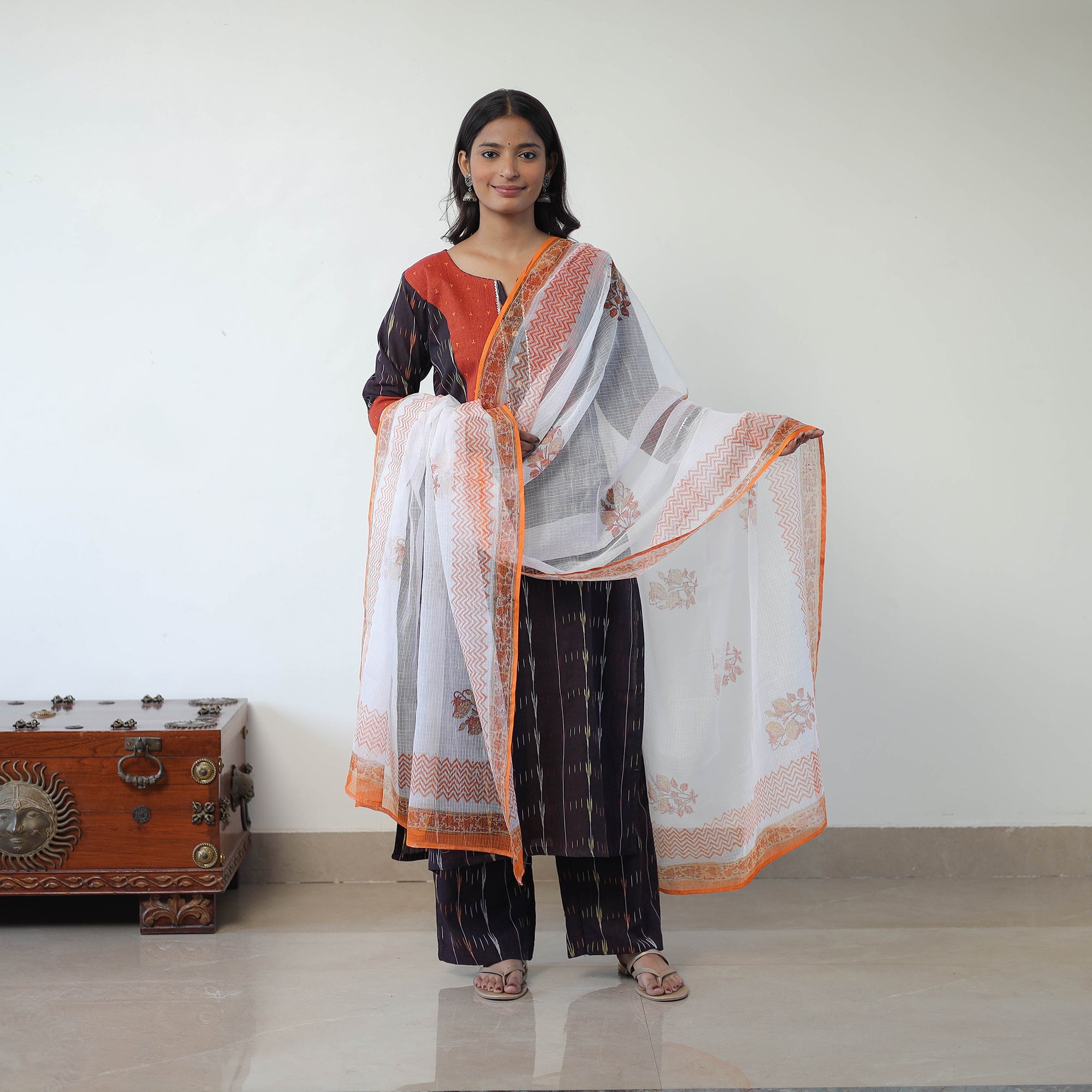 ITOKRI CASUALS Black - Handloom Cotton Pochampally Ikat Kurta Set with Dupatta 03 - view 3