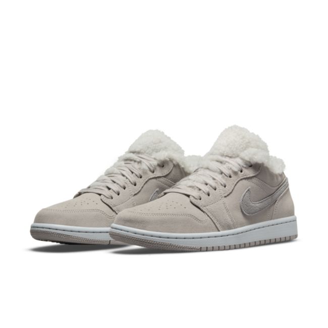 Cop Underdog Air Jordan 1 Low 'sherpa Fleece' (w) - view 2