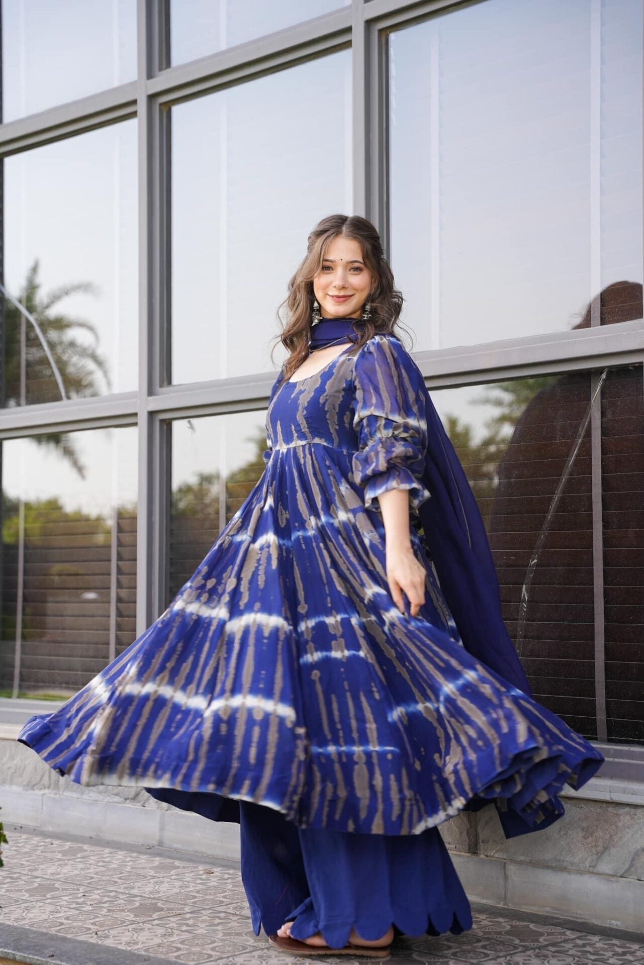 Idaho-o Trinity blue organza suit set - view 4