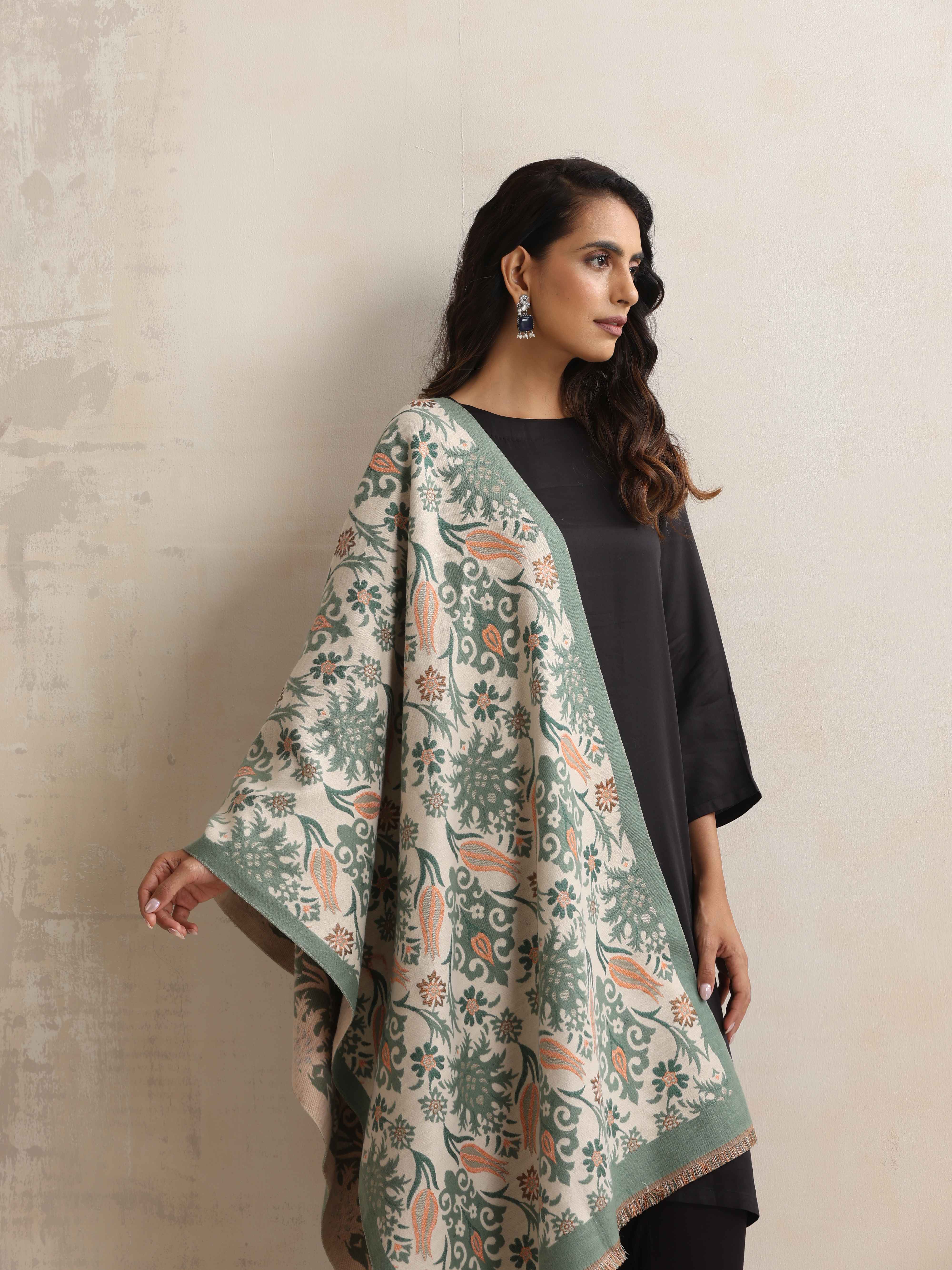 trueBrowns Green Floral Reversible Woollen Stole - view 2