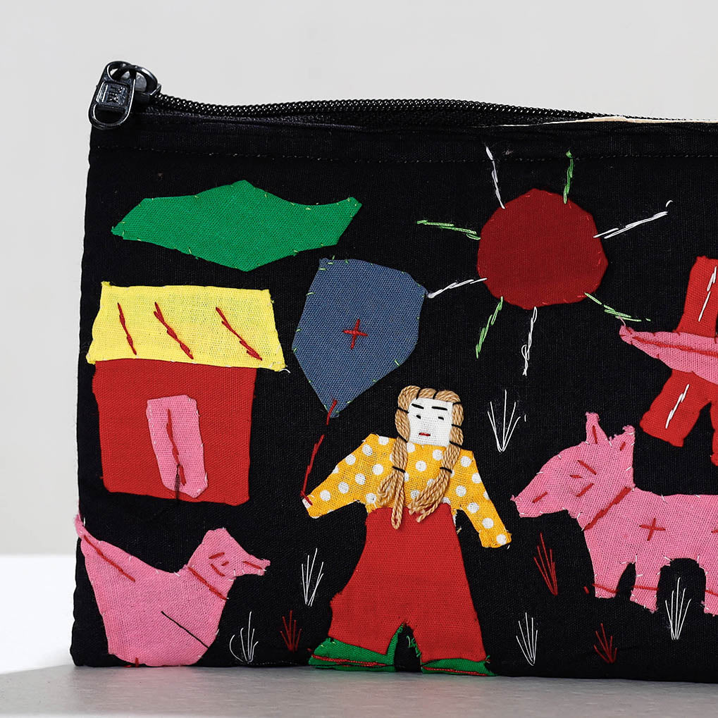 ASHOKA ASSEMBLE - CELEBRATING CRAFTS OF ODISHA Black - Pipli Applique Work Cotton Cosmetic Pouch - view 2