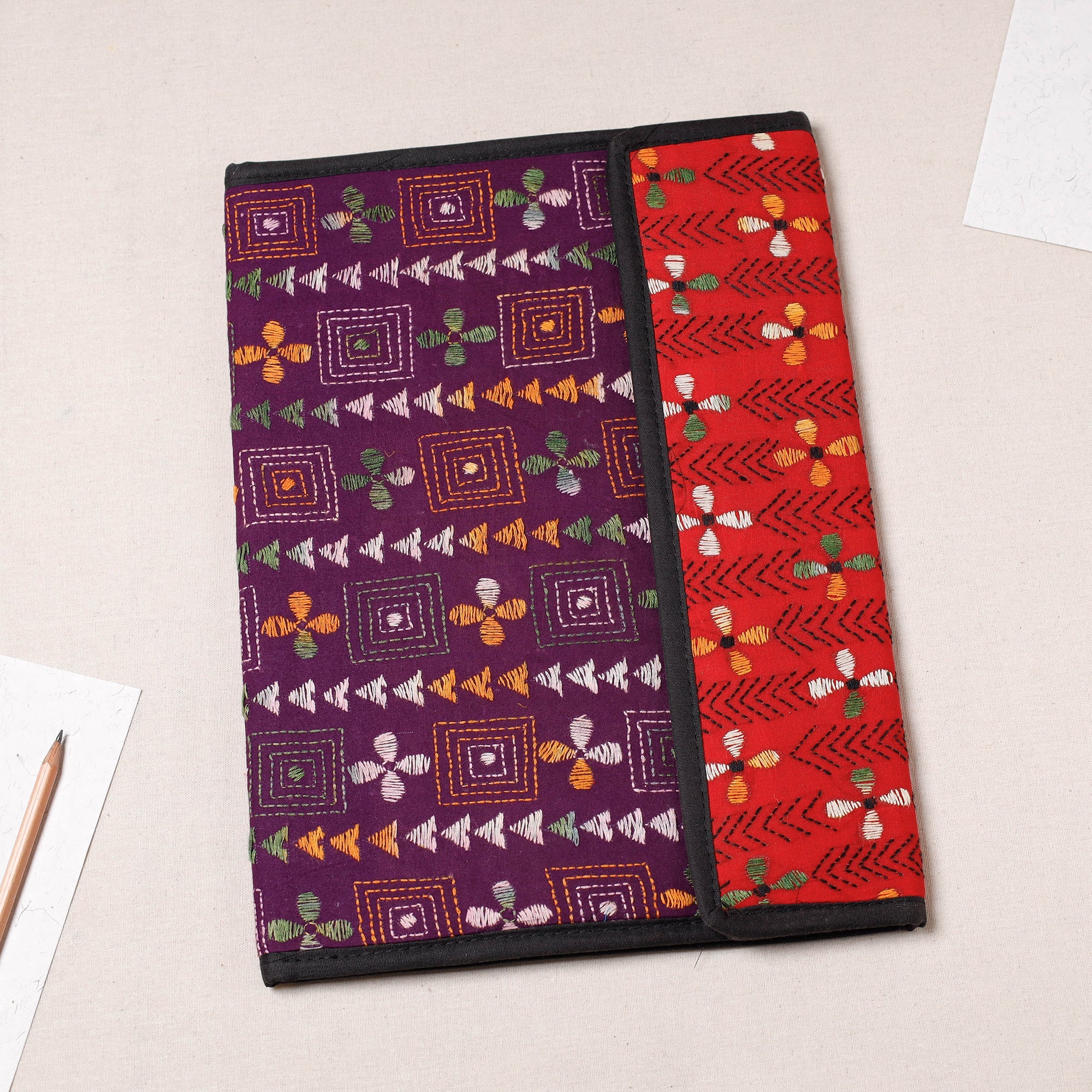 ASALKAAR Bengal Kantha Work Handcrafted File Folder