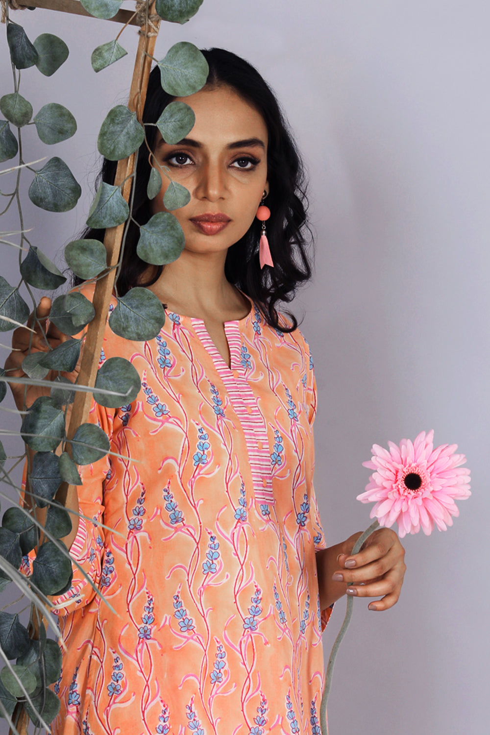 Kalanjali Ethnics Hand block printed kurti – Women's, Peach - view 11