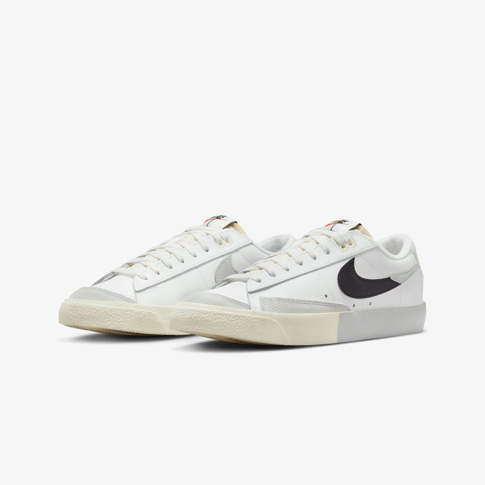 Se remix summit – Nike | BLAZER LOW '77 SE REMIX { SUMMIT WHITE/LIGHT SILVER-BLACK