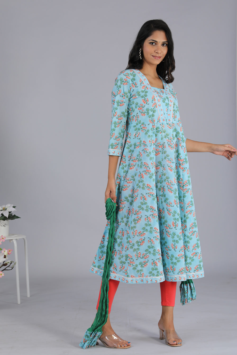 Kalanjali Ethnics Handblock printed Anarkali and dupatta set - view 4