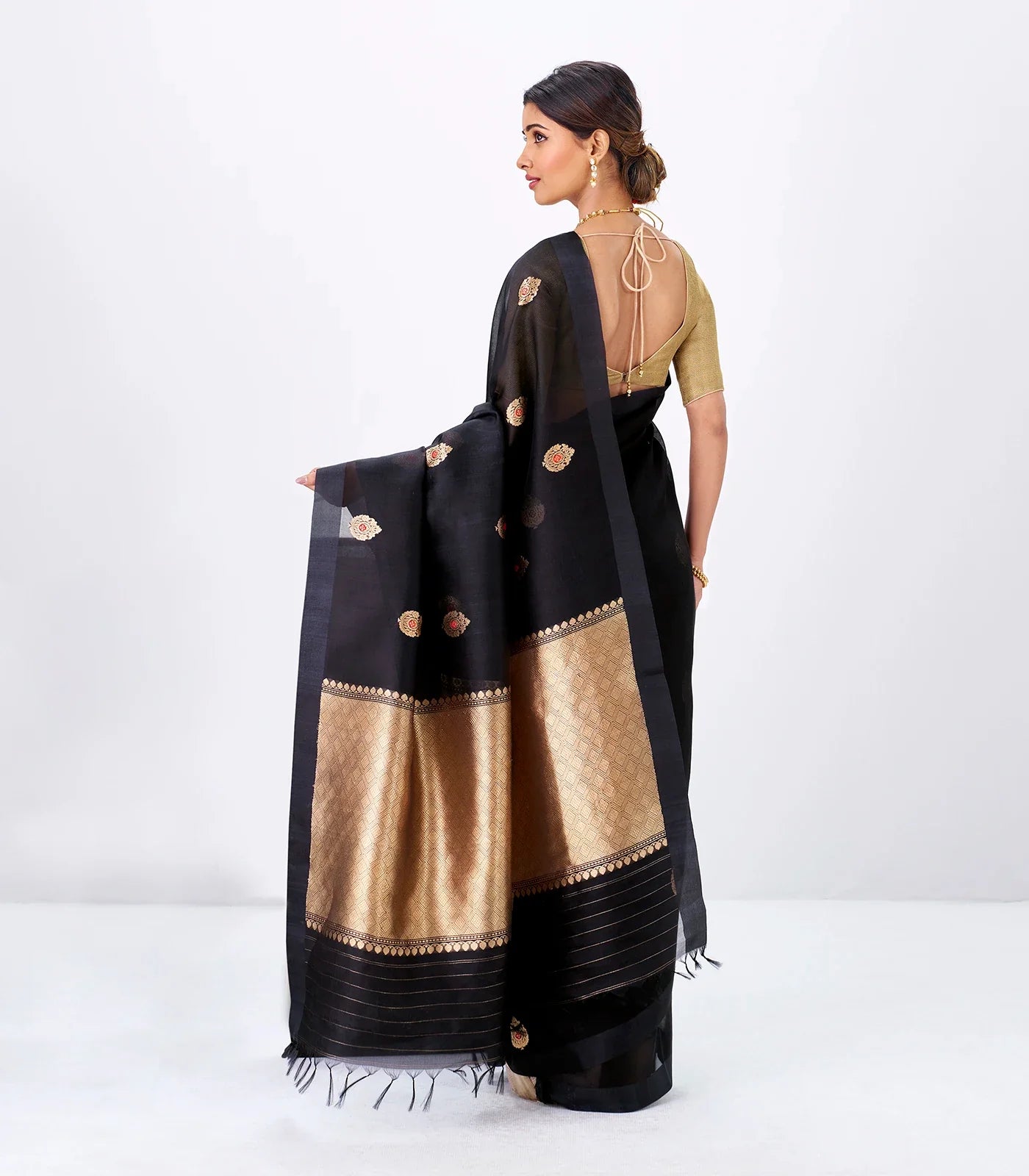 RmKV Midnight Blue Banarasi Organza Silk Saree With Floral Motifs - view 4