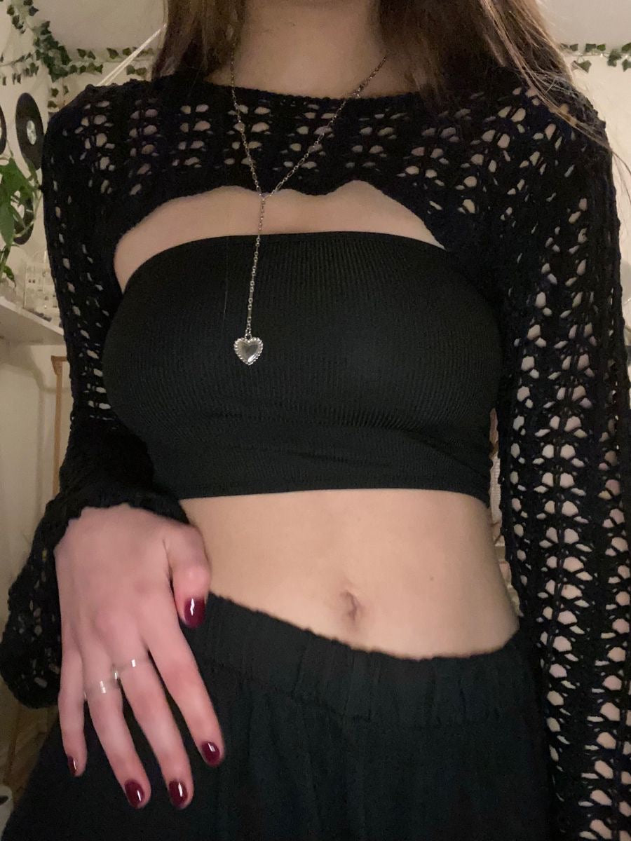 VSCO Black Crochet Sleeves