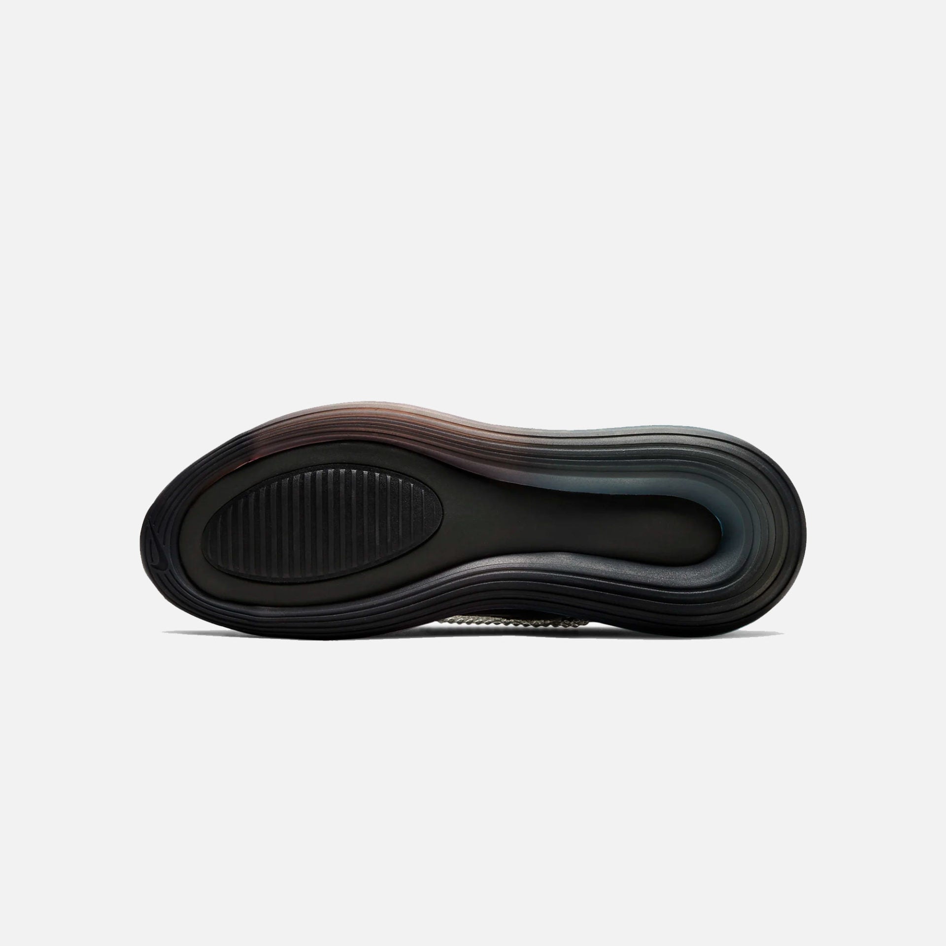 Nike | AIR MAX 720 20 - view 4