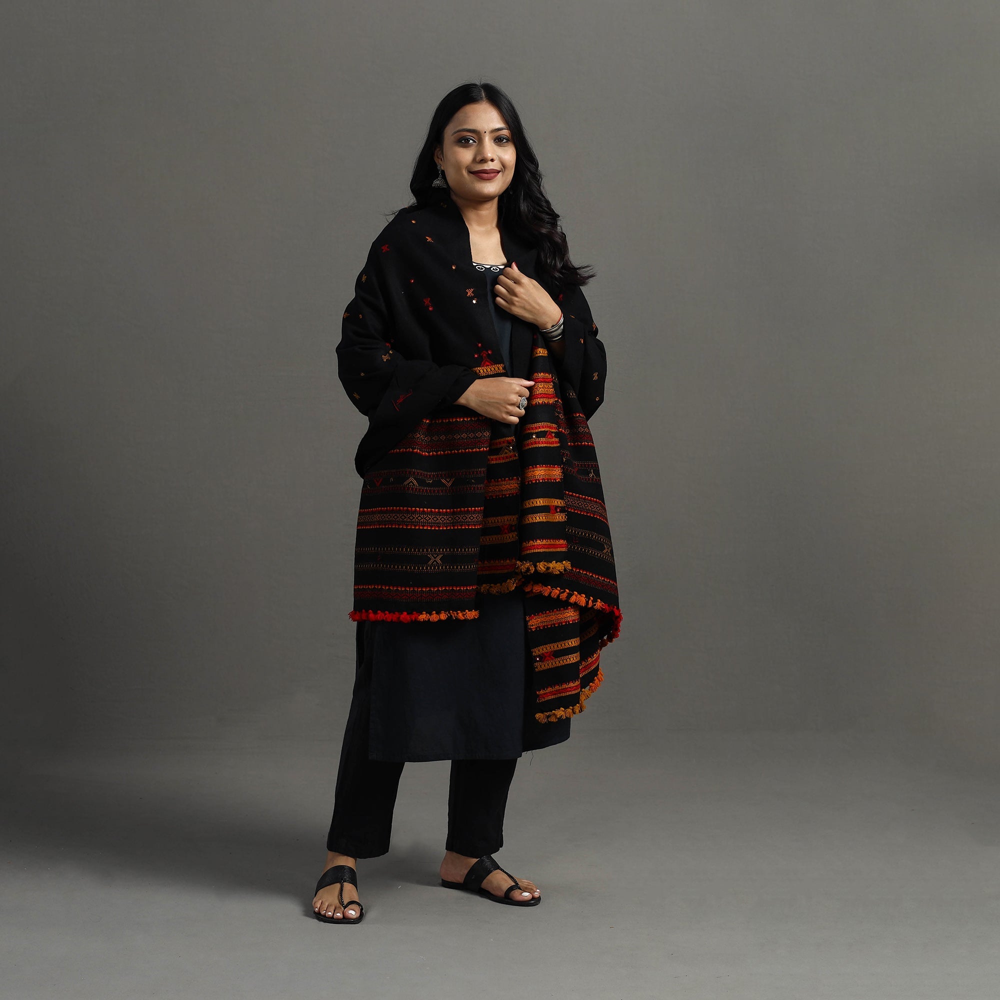 VANKAR BHIMJI KANJI Black - Kutch Handwoven Mirror Work Woollen Shawl 93