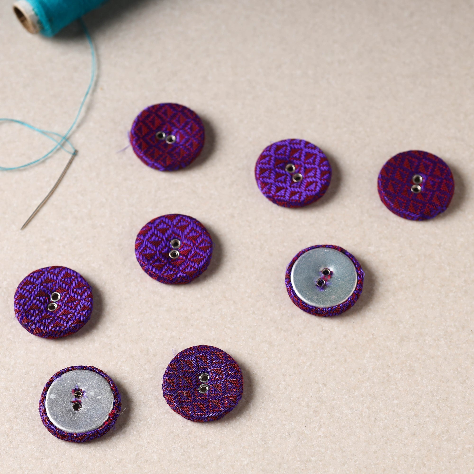 BUTTON BAAZ 2.5cm Buttonbaaz Handmade Button Big (Set of 8) 44